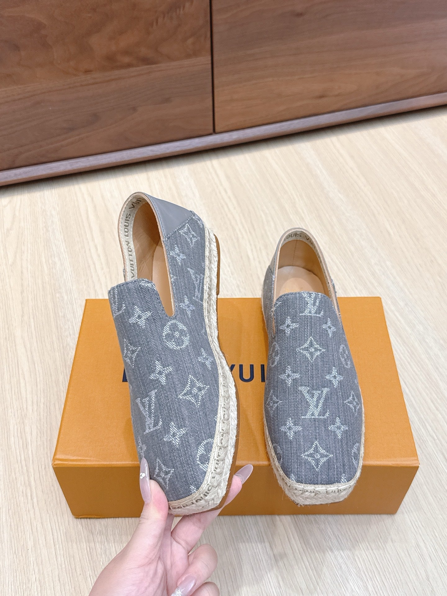 LV 26ss Loafers Gray Denim 656965