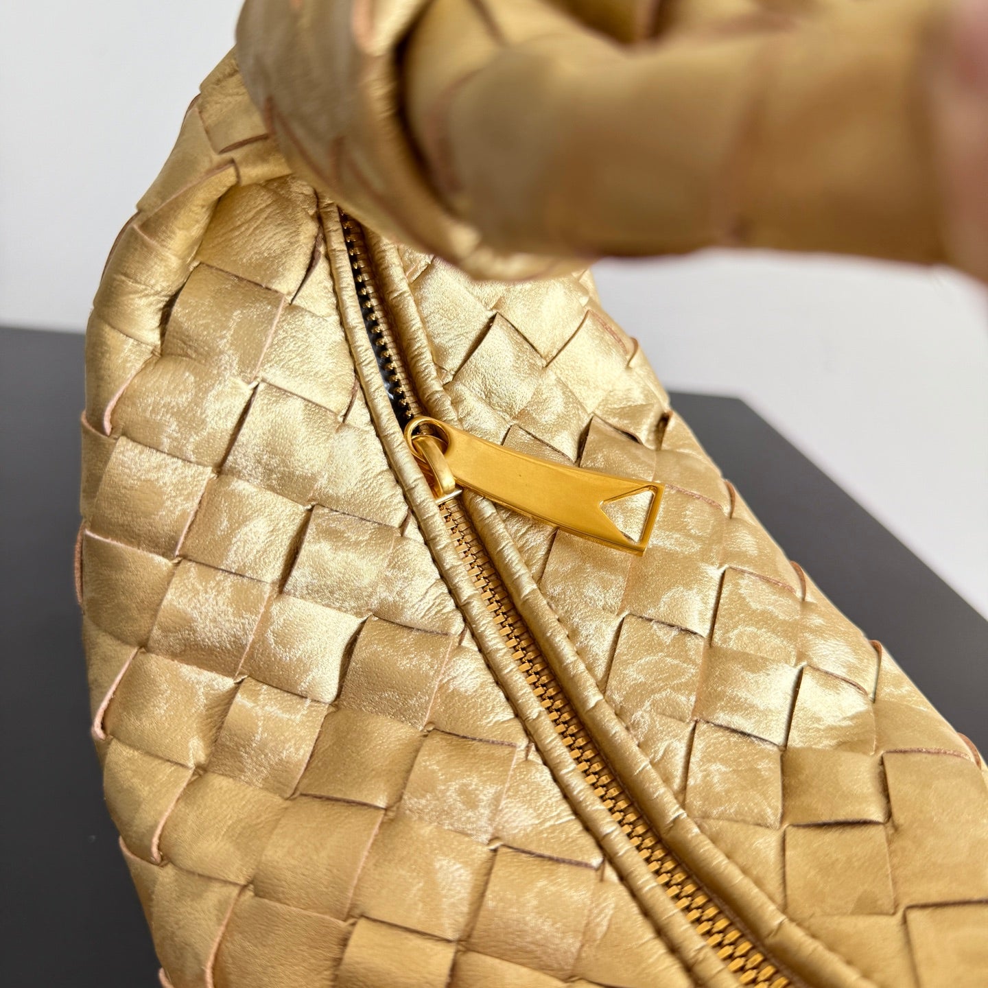 Bottega Veneta 2026 Jodie Bag 23cm Gold Lambskin 137032