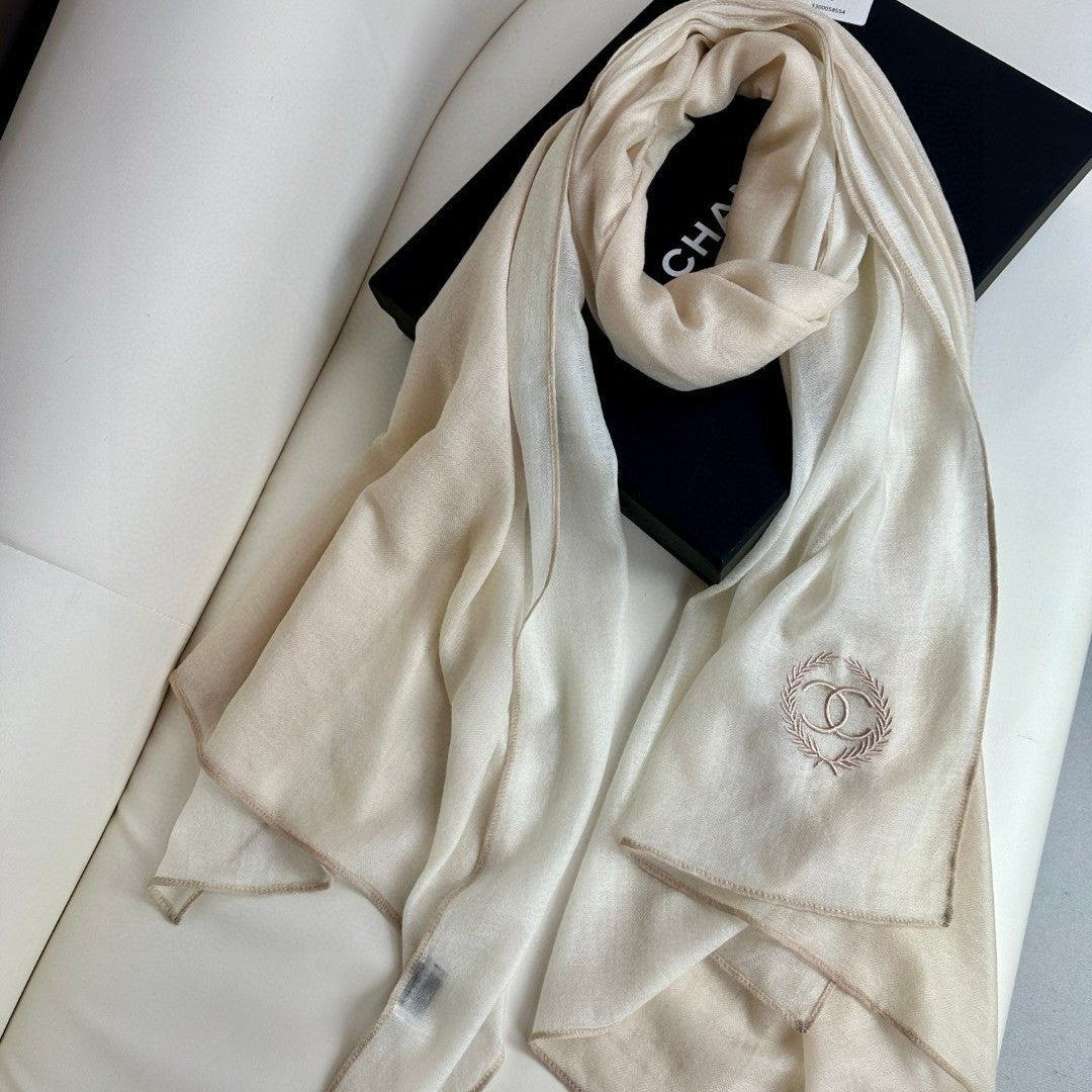 CC Scarf 200 CM In Light Beige Mix Dark Beige Cashmere Silk 396446