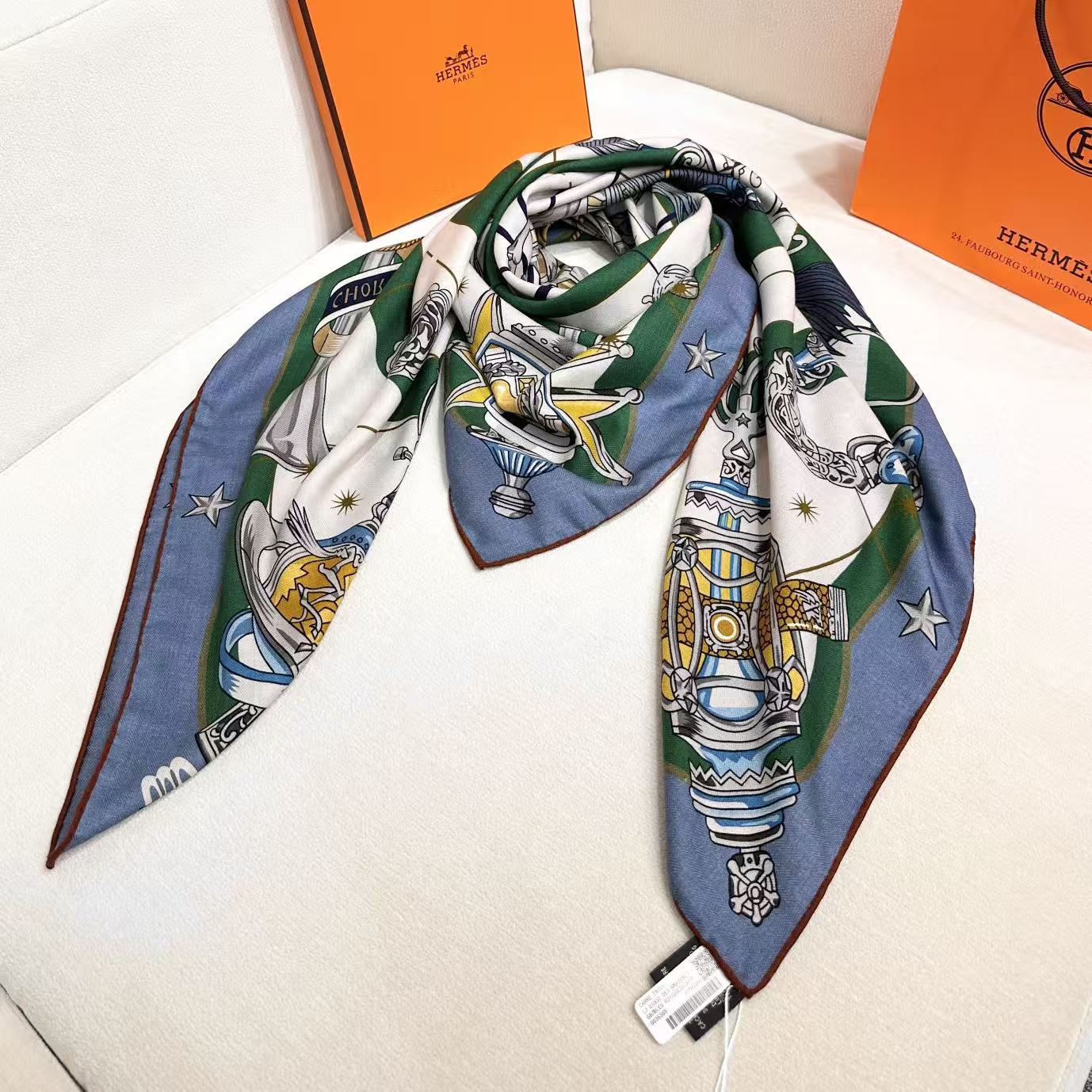 HM  Creative Origins Scarf 135CM Blue White Cashmere Silk 969435