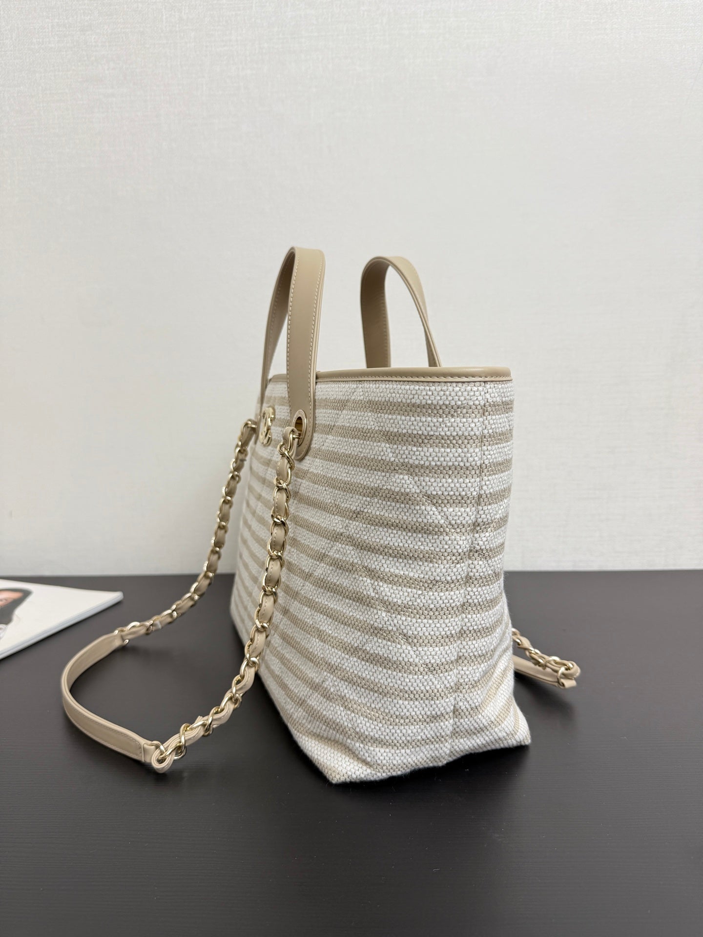Chanel 26 Woven Beach Bag 46 White Light Beige Canvas Leather