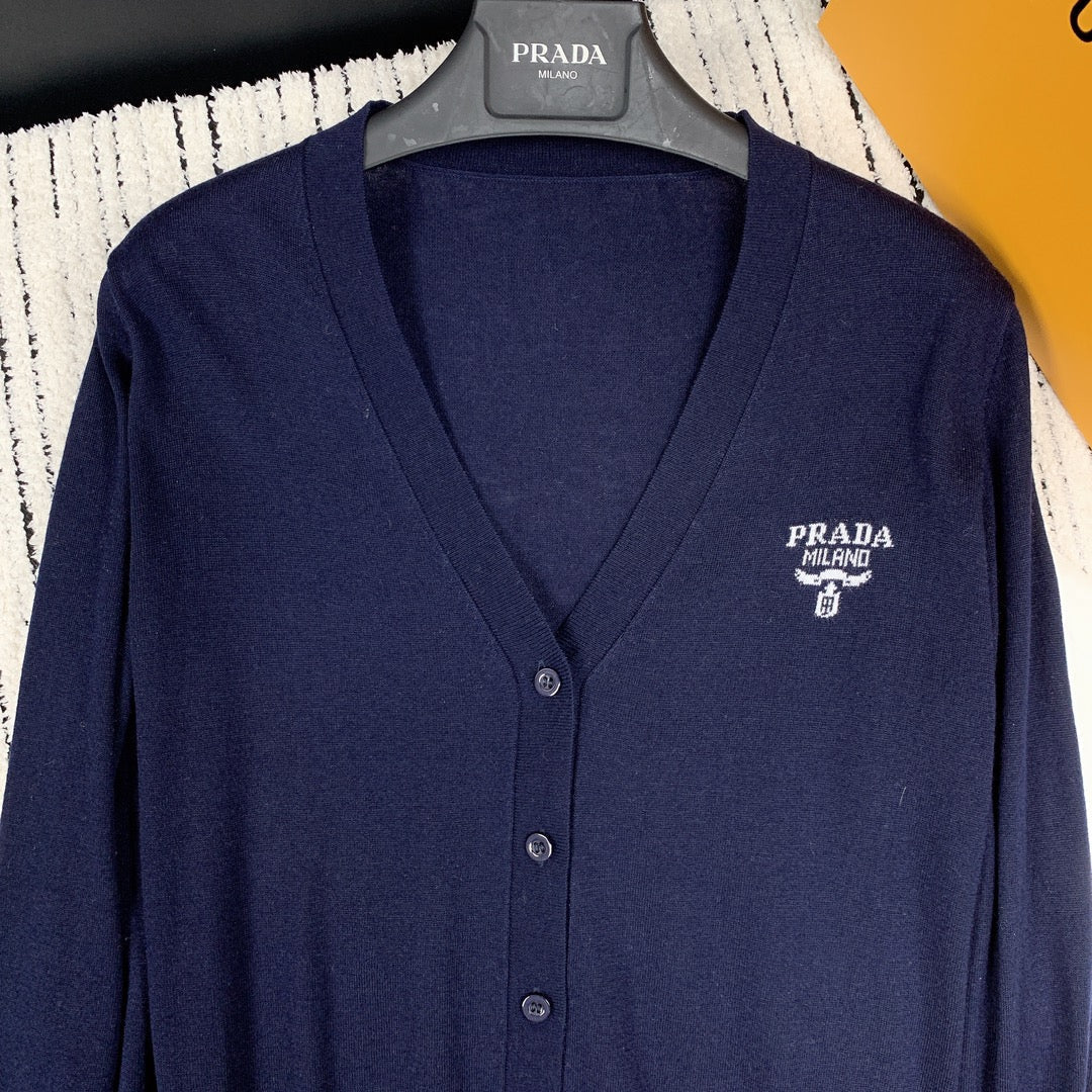 Prada 25 Cardigan Wool 281638