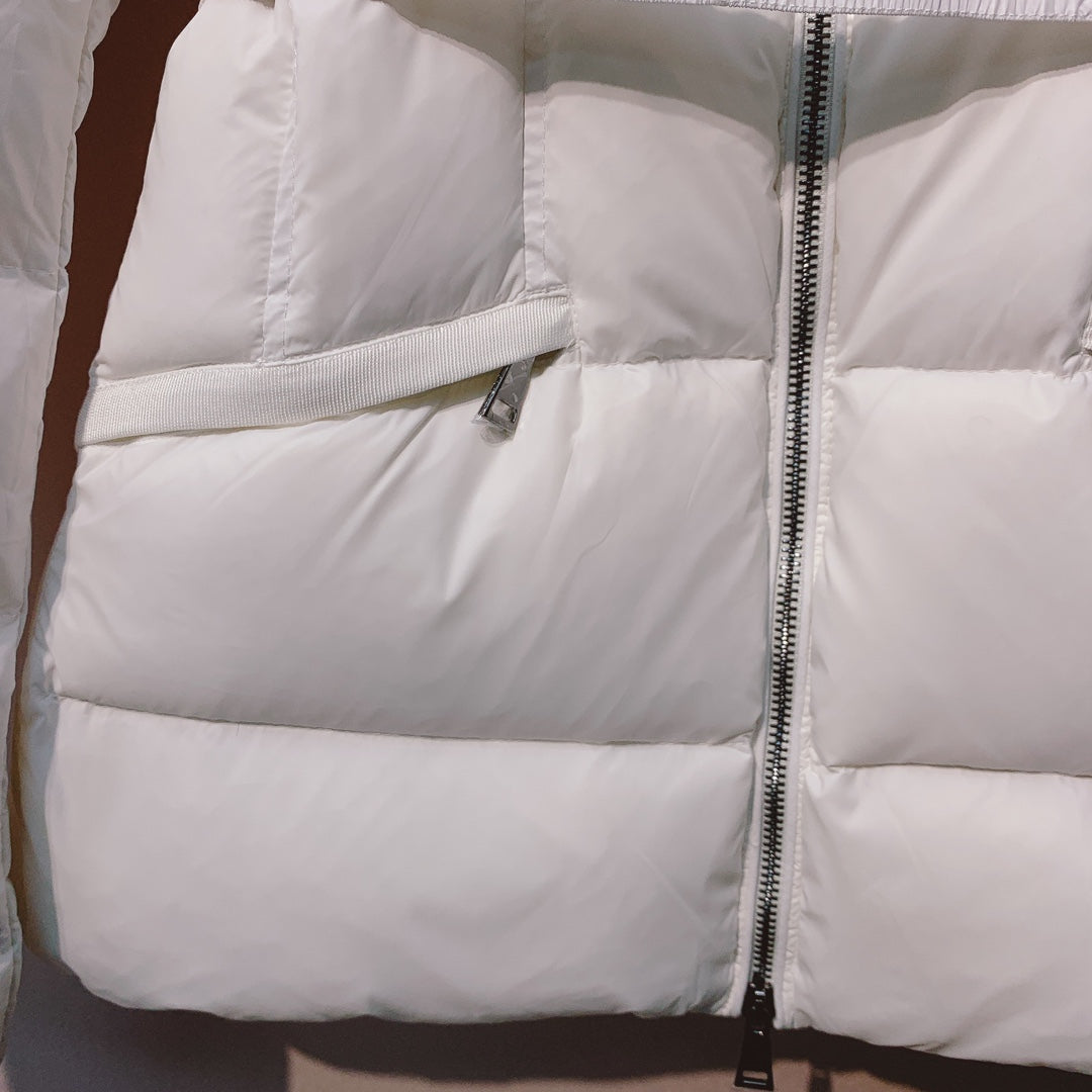 Moncler 25 Fur Collar Down Jacket 289156