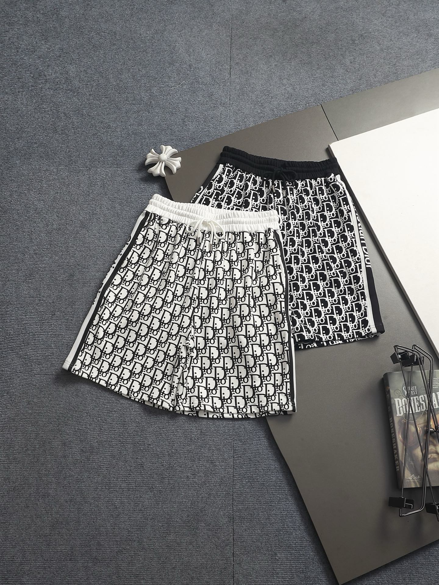 CD 26A Men Terry Cloth Short Oblique Embroidery Fabric 285967