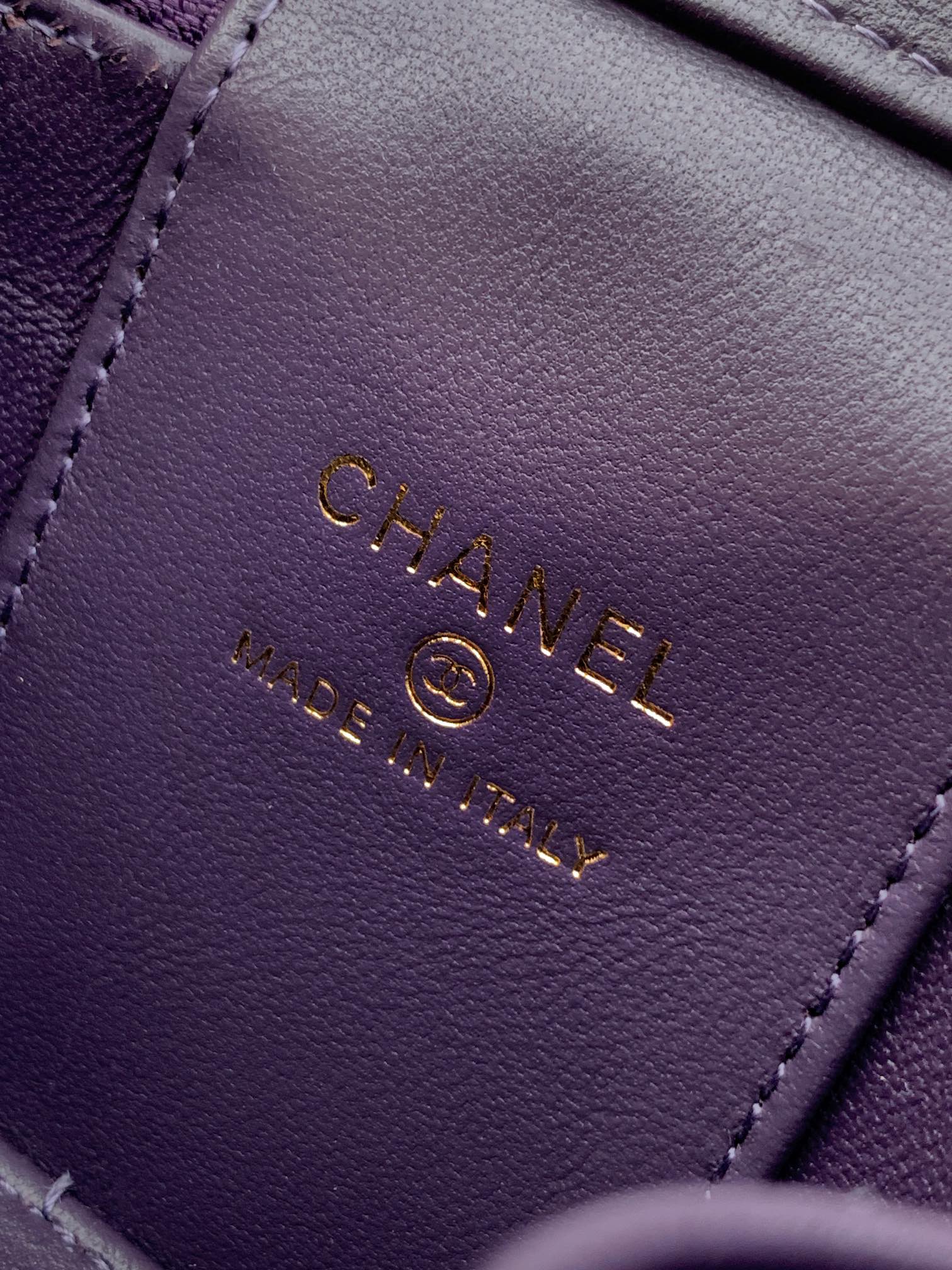 Chane 2026 Vanity Case 11cm Velvet