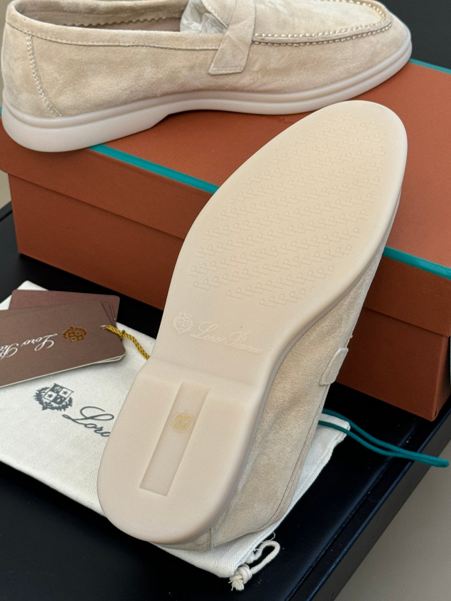 summer charm walk loafer suede