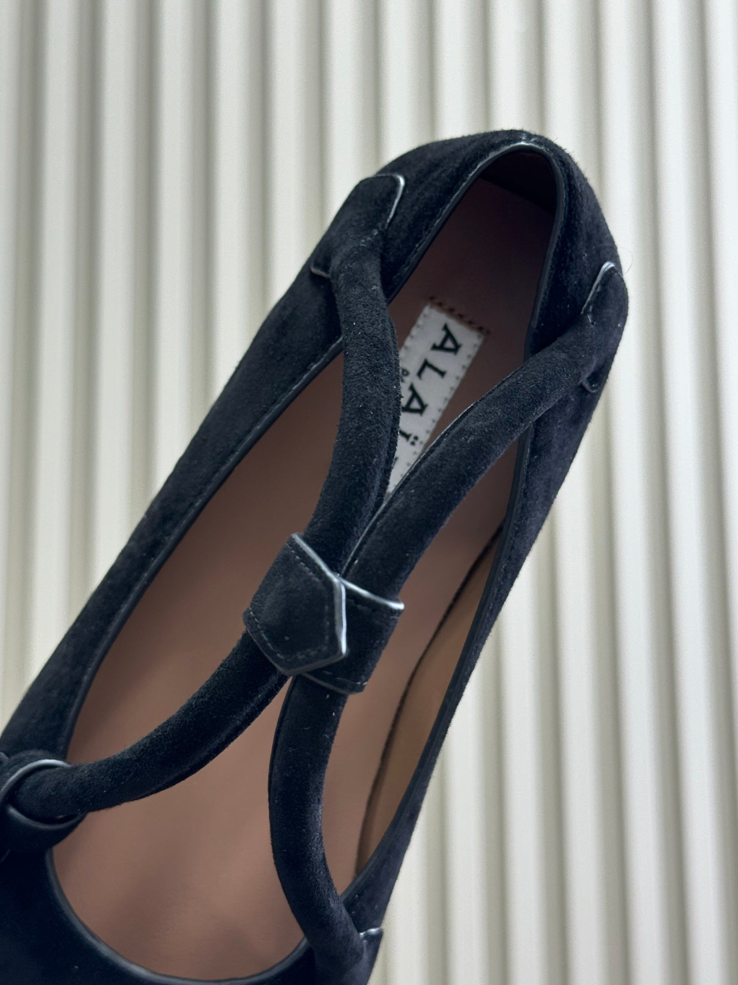 ALAIA  Le Teckel  Ballet Flats Black Suede 468729