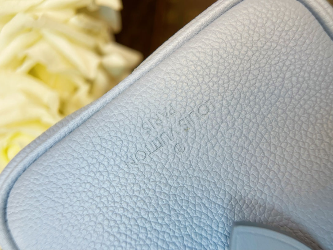 LV Speedy BandouliÃ¨re 20 Blue Monogram Empreinte Leather
