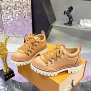 LV 26ss Sneaker Tan Brown Sheepskin 672130