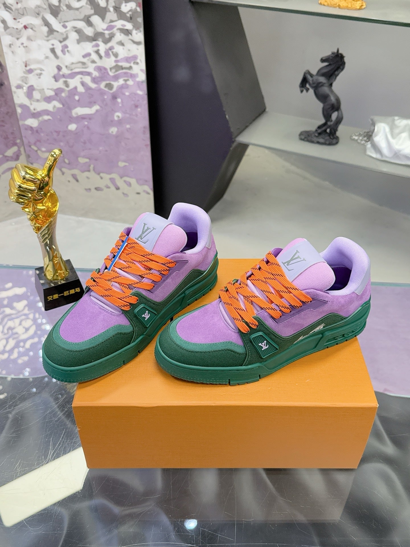 LV x Tyler 26ss Sneaker Green Purple Suede 672141