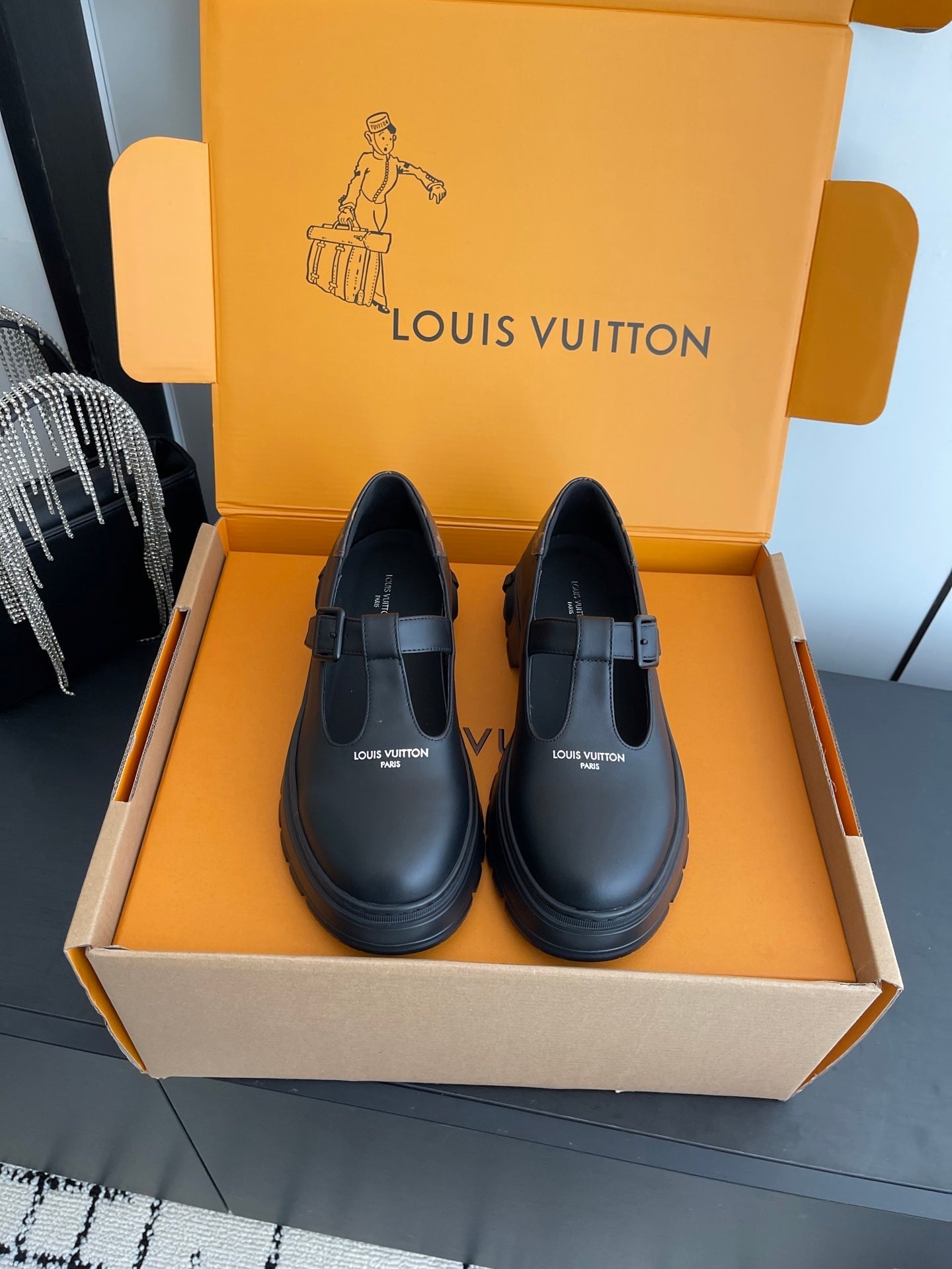 LV 26ss Platform Mary Jane Black Cowhide 631498