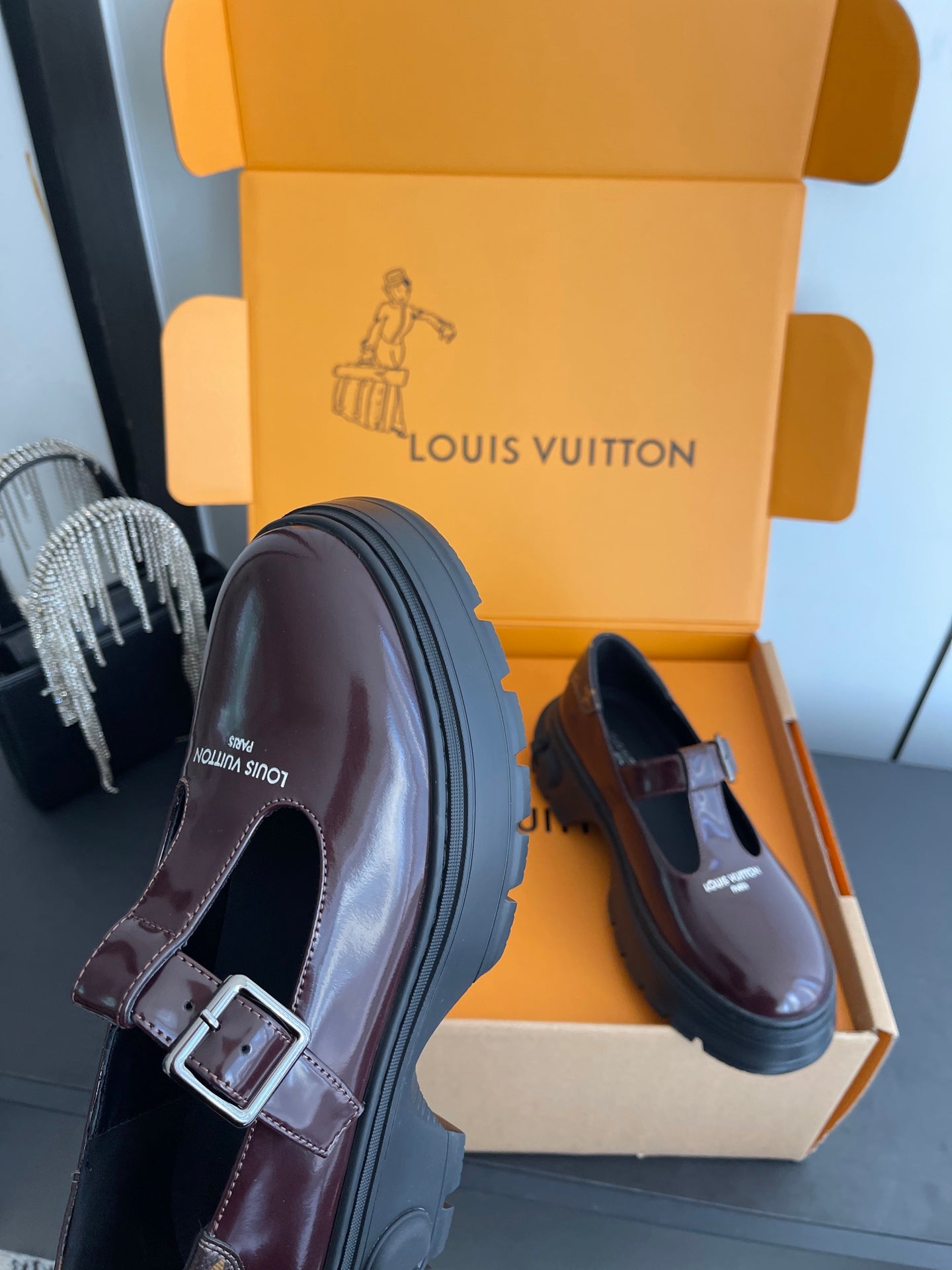 LV 26ss Platform Mary Jane Burgundy Patent Leather 631499