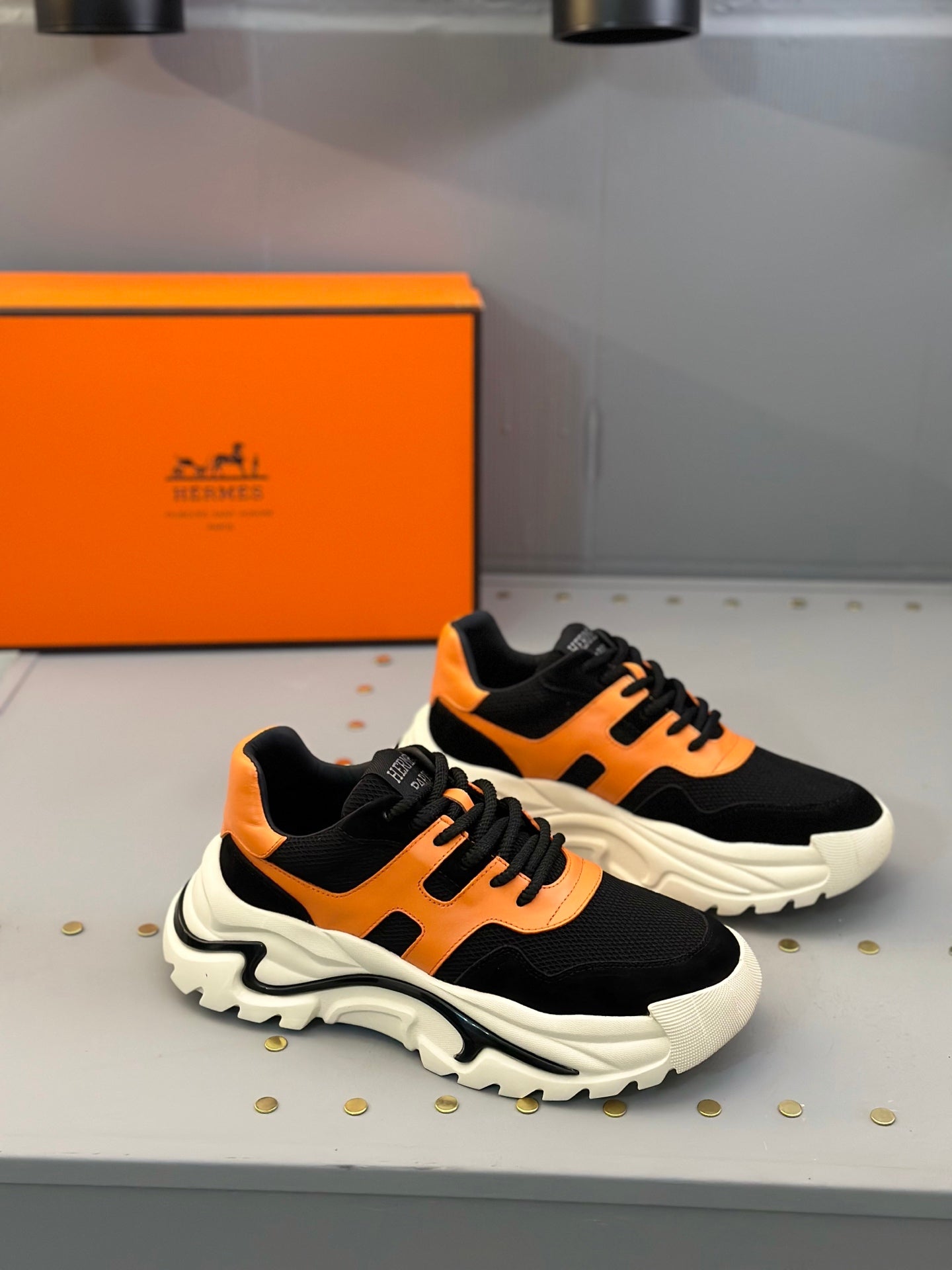 HM Men's Sneaker Black Orange Mesh Calfskin 541264