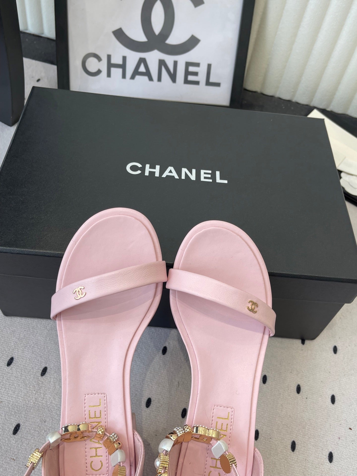 CC 26s Sandals 35 Light Pink Sheepskin 650104