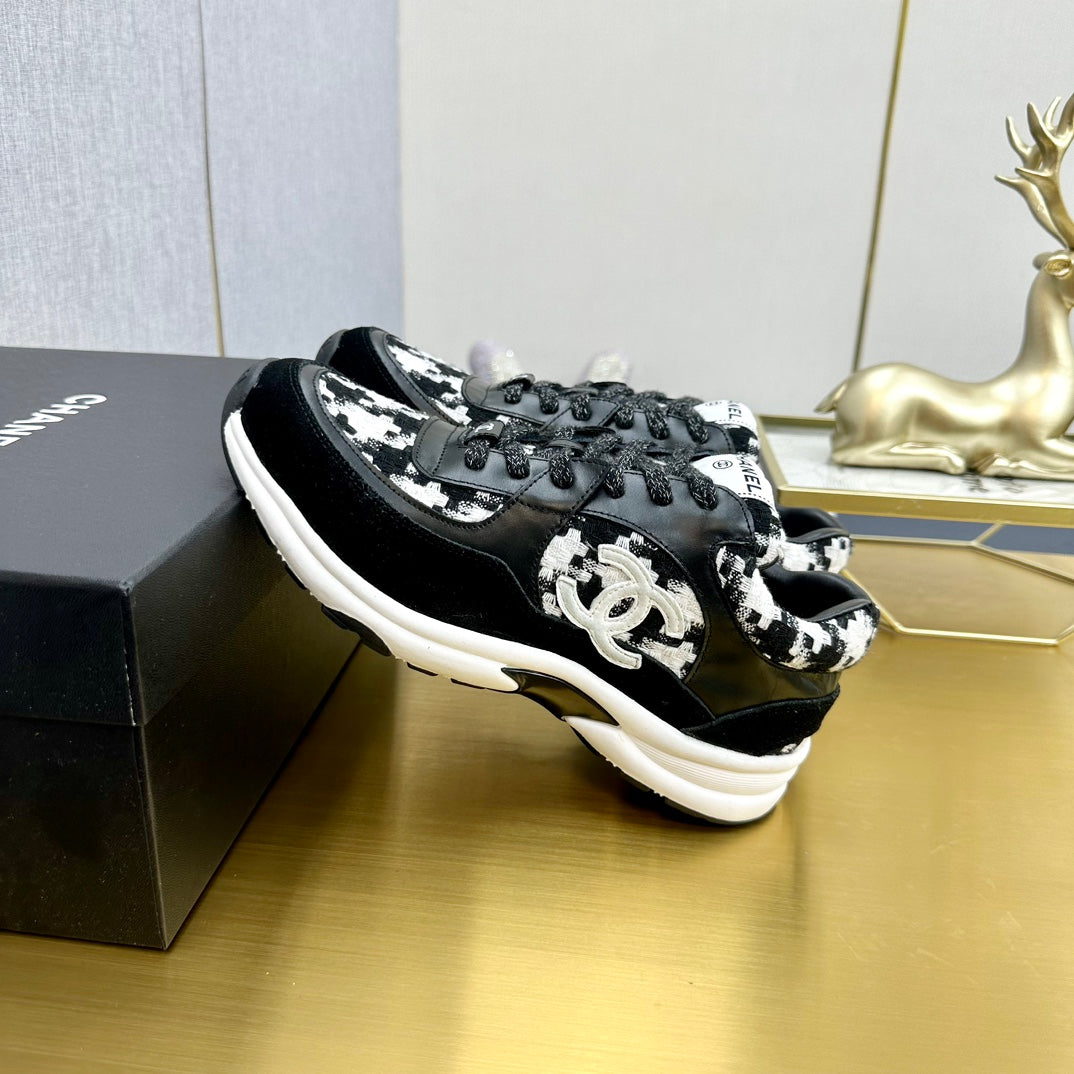 CC 2026 Casual Sneakers Black White Suede Tweed 668058