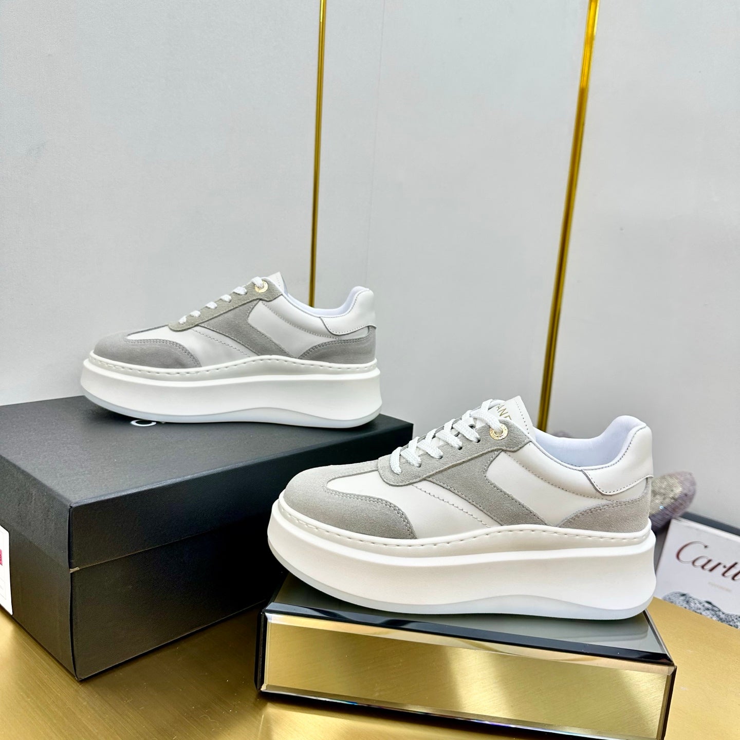 CC 25 Sneaker Gray mix White Suede 238472