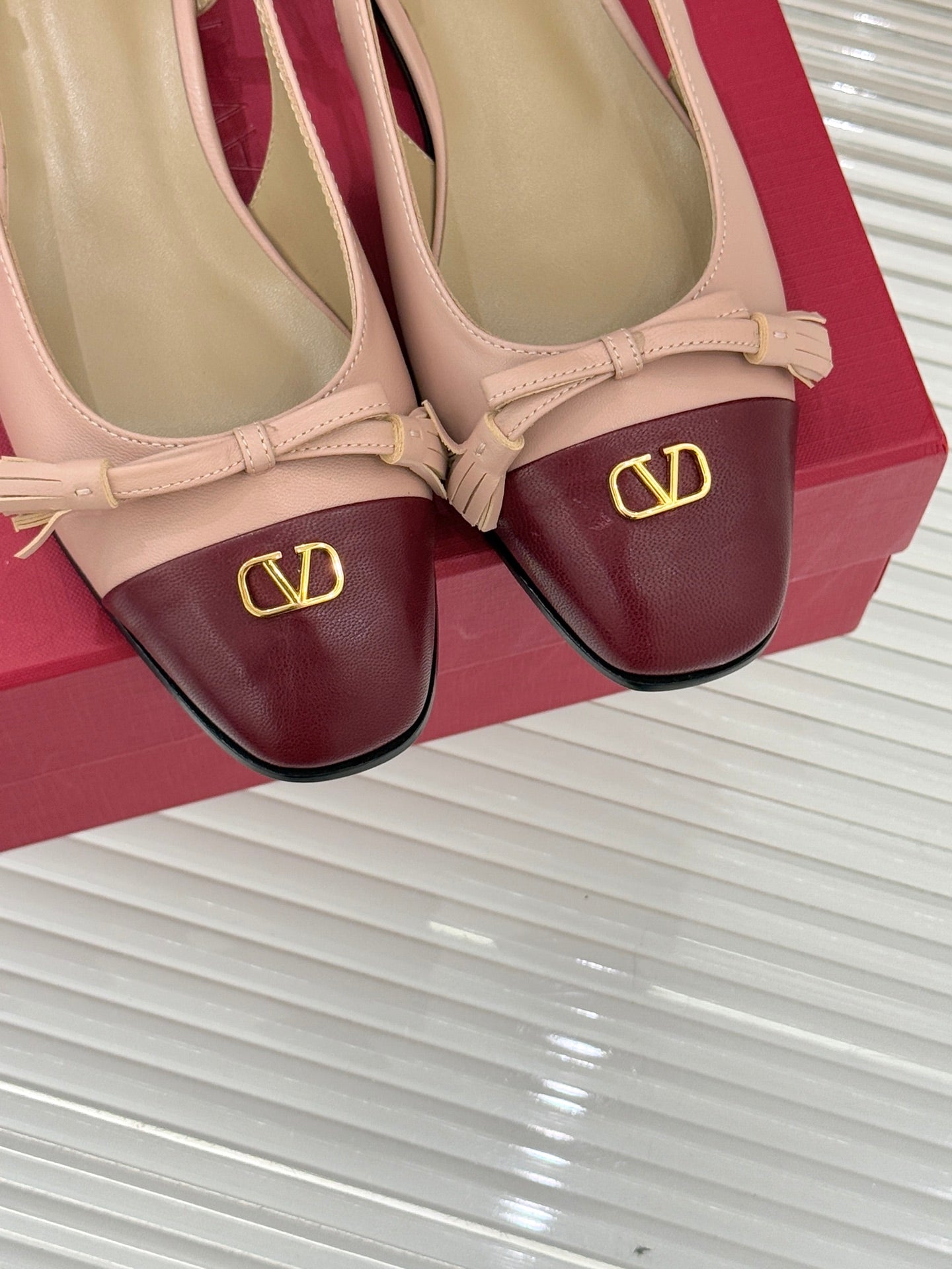 Valentino 2026 Garavani Valet du Roi Slingback Ballerina Flat 642985