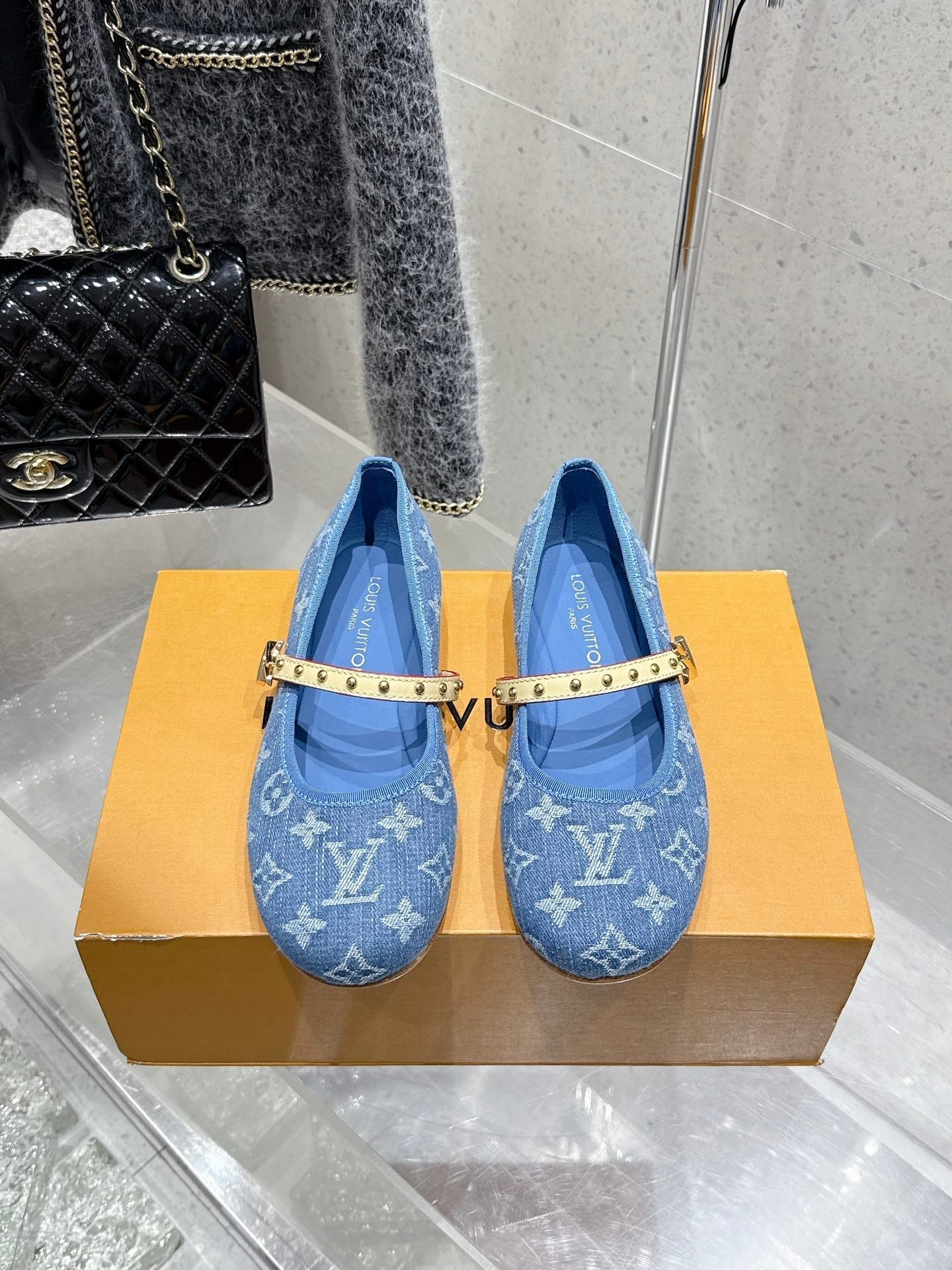 LV 26s Ballet Flats Blue Denim 610838