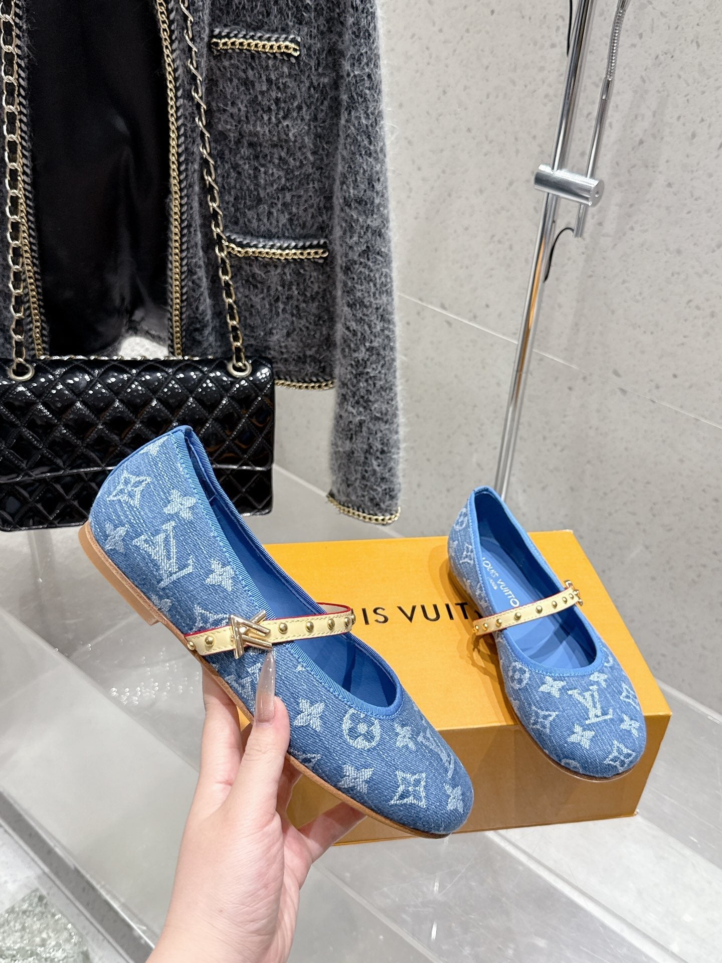 LV 26s Ballet Flats Blue Denim 610838