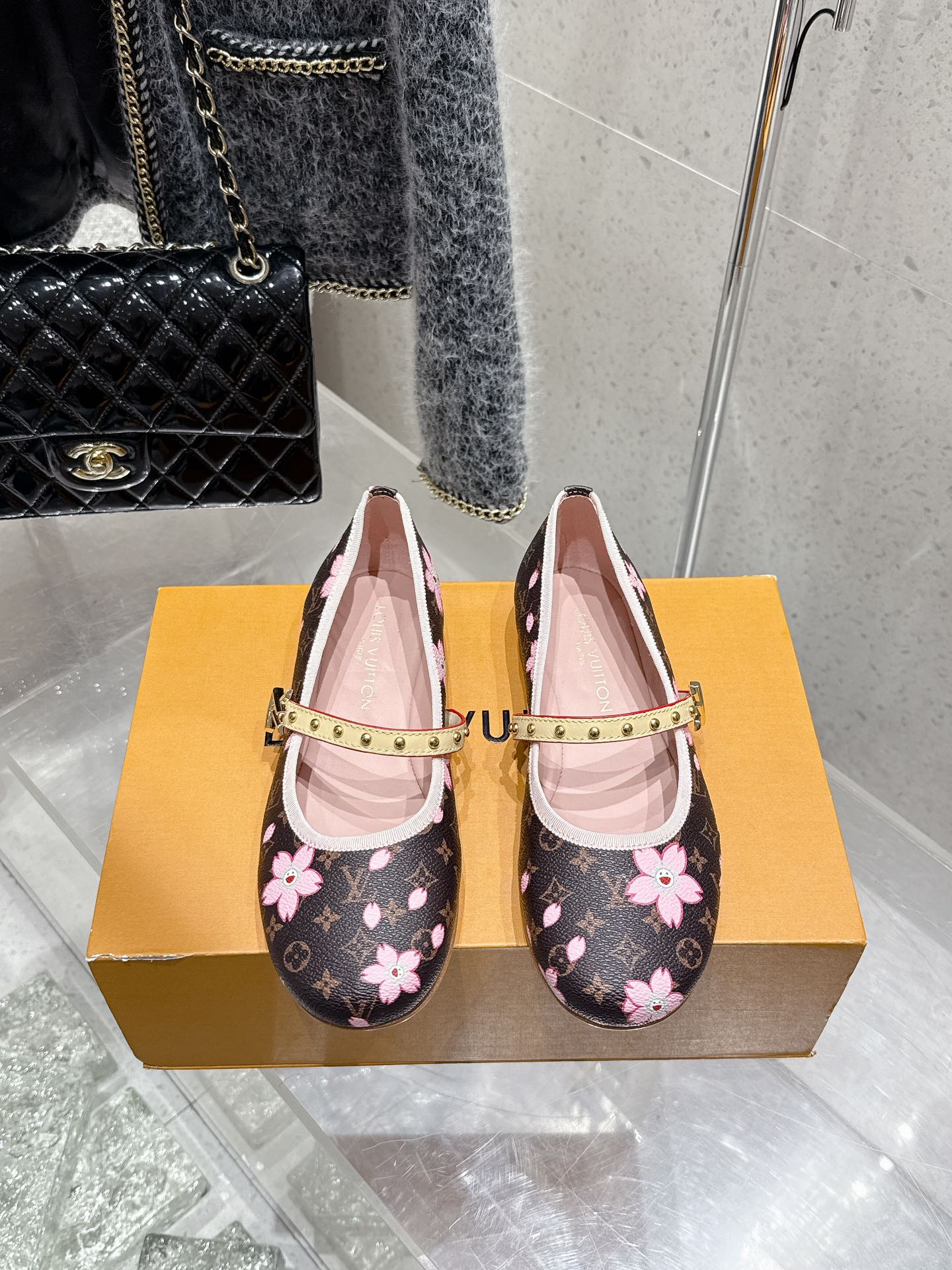 LV 26s Ballet Flats Brown Pink Monogram Leather  610839