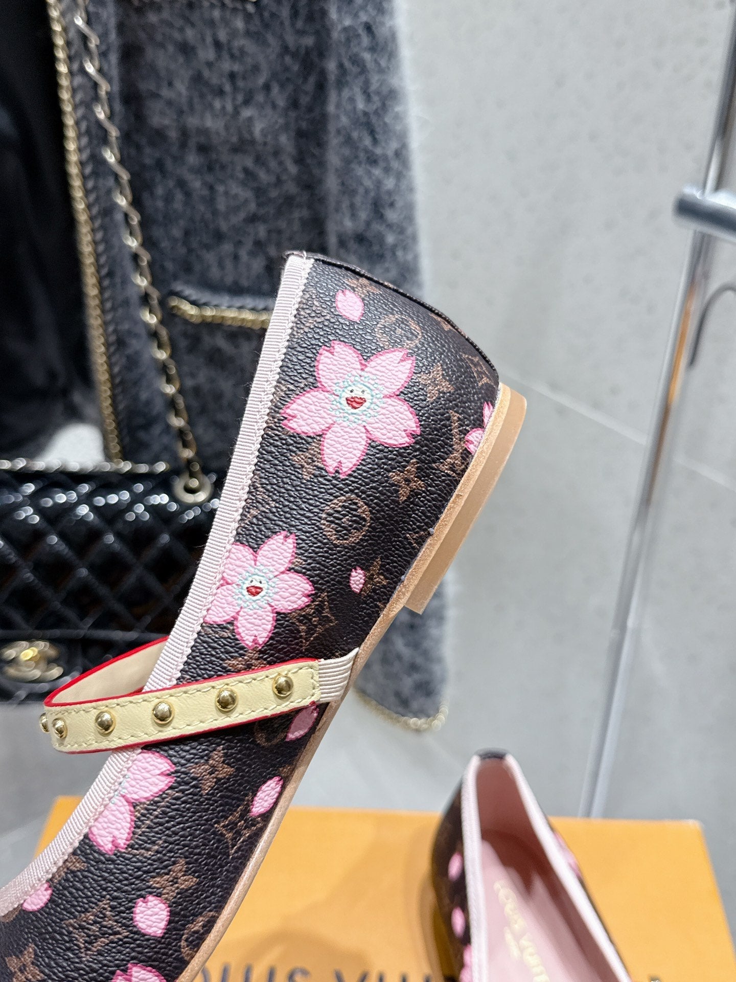 LV 26s Ballet Flats Brown Pink Monogram Leather  610839
