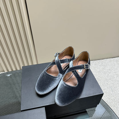 Alaila Criss Cross Ballet Flats In Dark Grey Velvet  920785