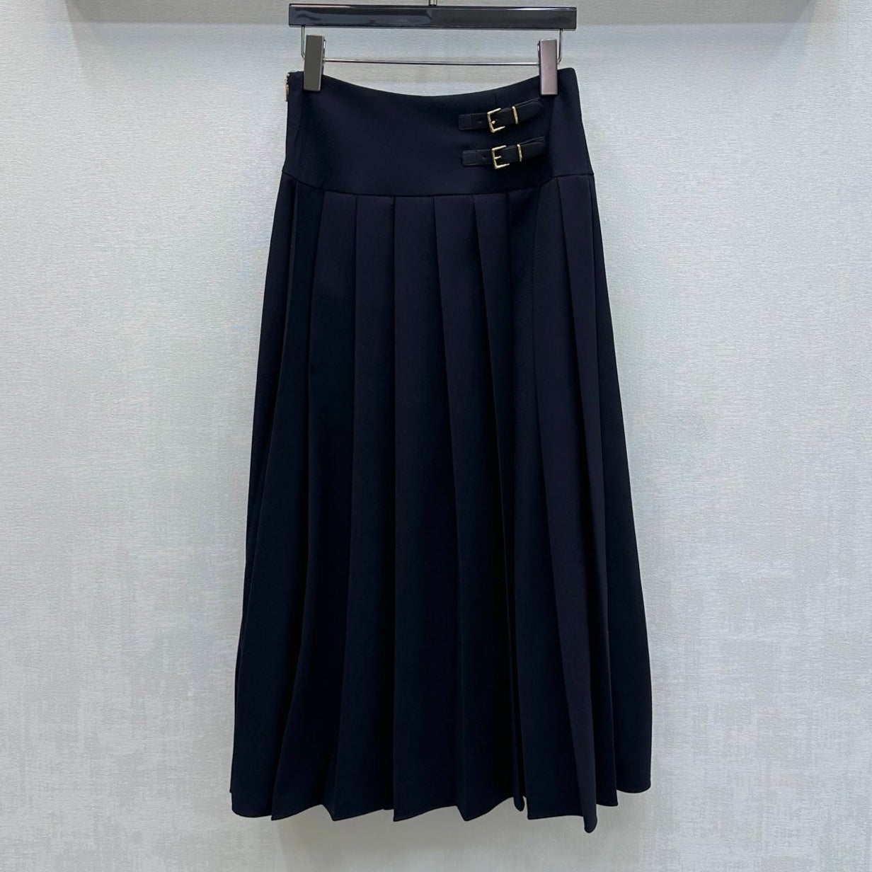 Miumiu 2026 Leather-buckled Pleated Midi Skirt Navy Blue Cotton 356069