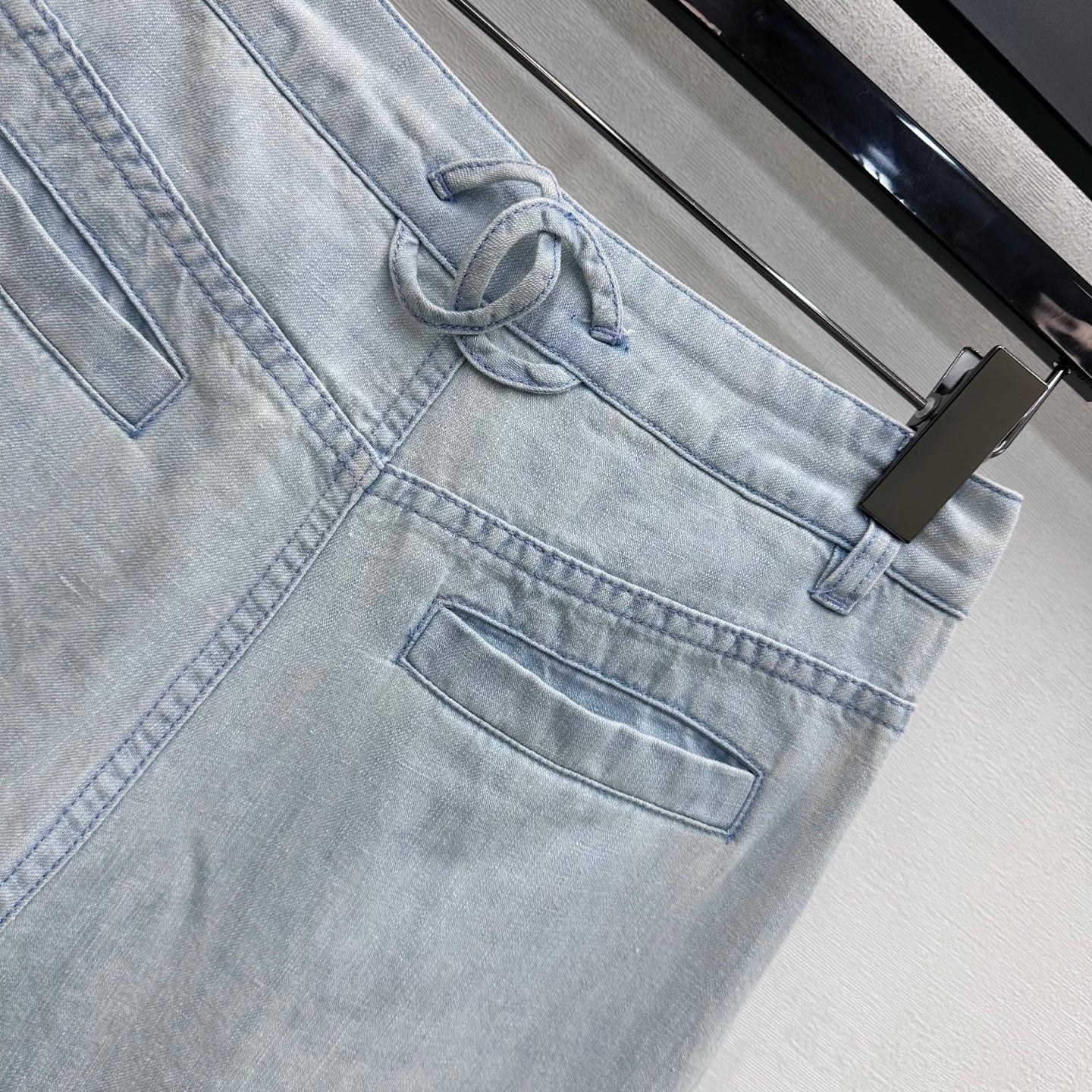 Chanel 2026 Wide-Leg Jeans Light Blue Cotton 636014