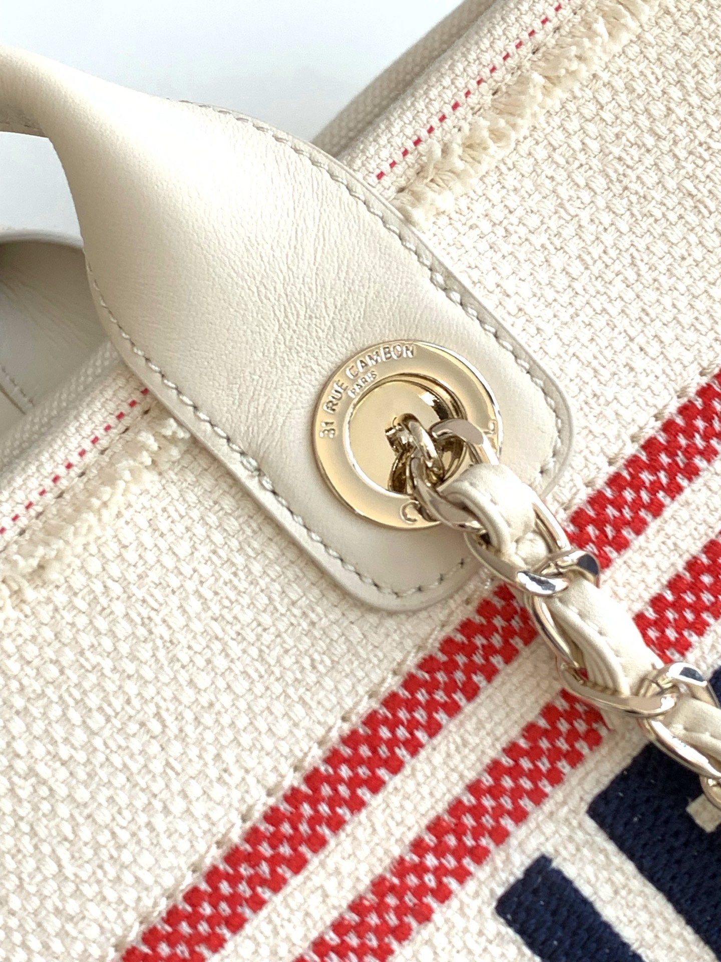 CC 25C ToTe  Bag Beige Navy Blue Canvas Fabric 238518