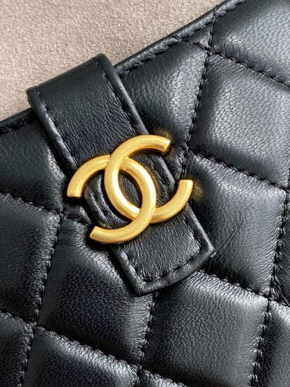 CC 25A Clutch With Chain 18cm Grey Suede Black Calfskin