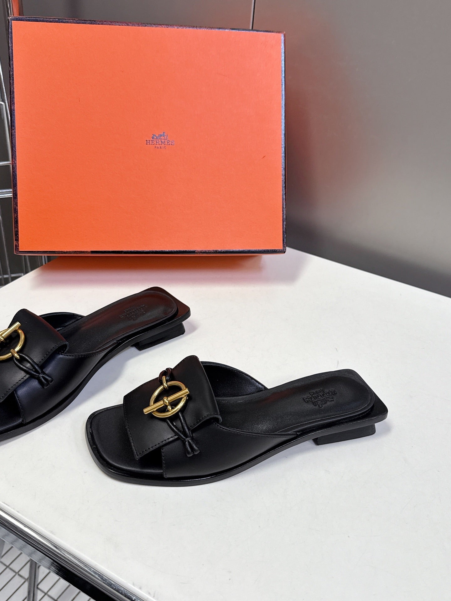 HM Isle Sandal Calfskin 252686