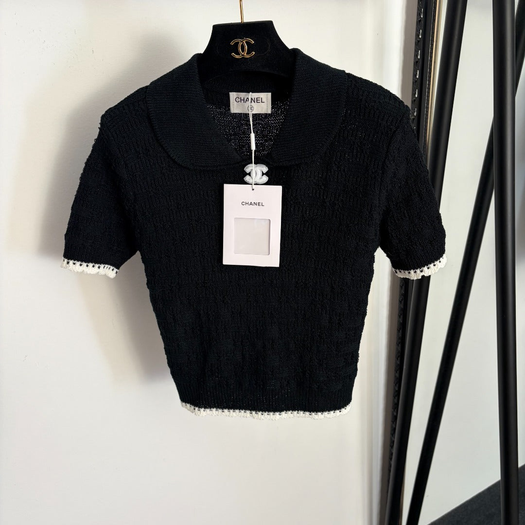 Chanel 2026 Pan Collar Knitted Short Sleeve Black Pink White Wool 120314