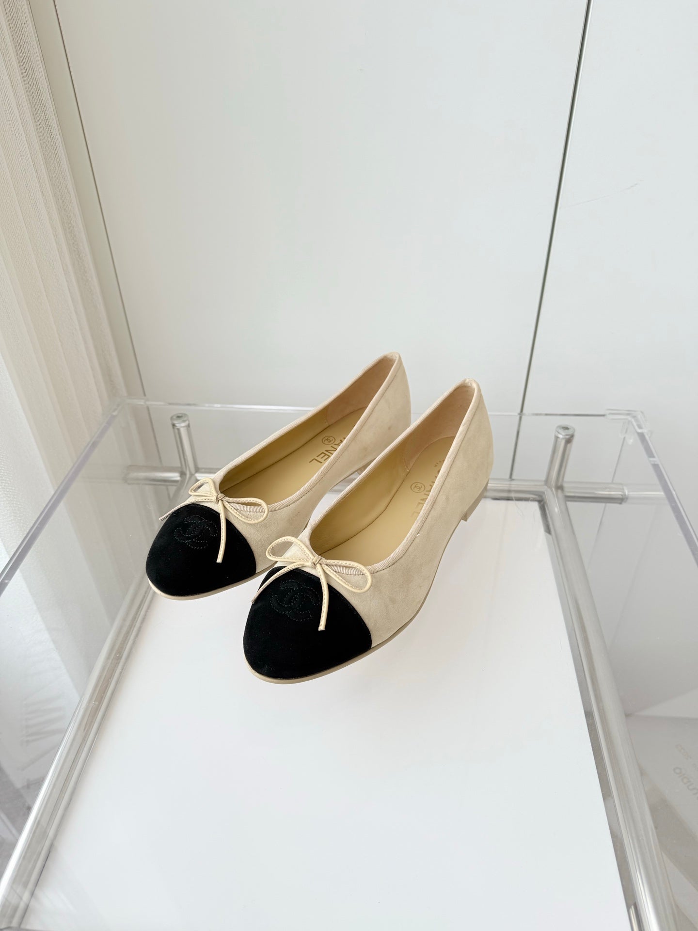 CC Ballet Flat Yellow Pastel Suede 238762