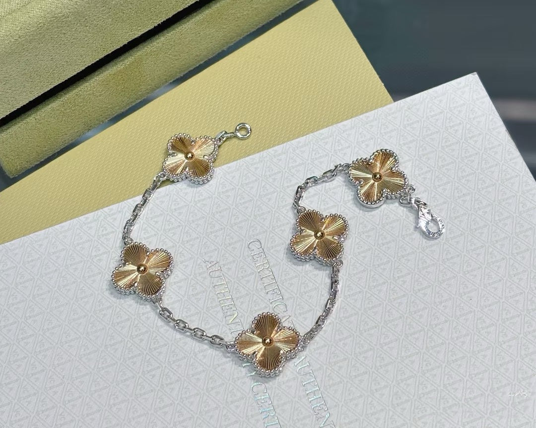 CLOVER BRACELET 5 MOTIFS GOLD