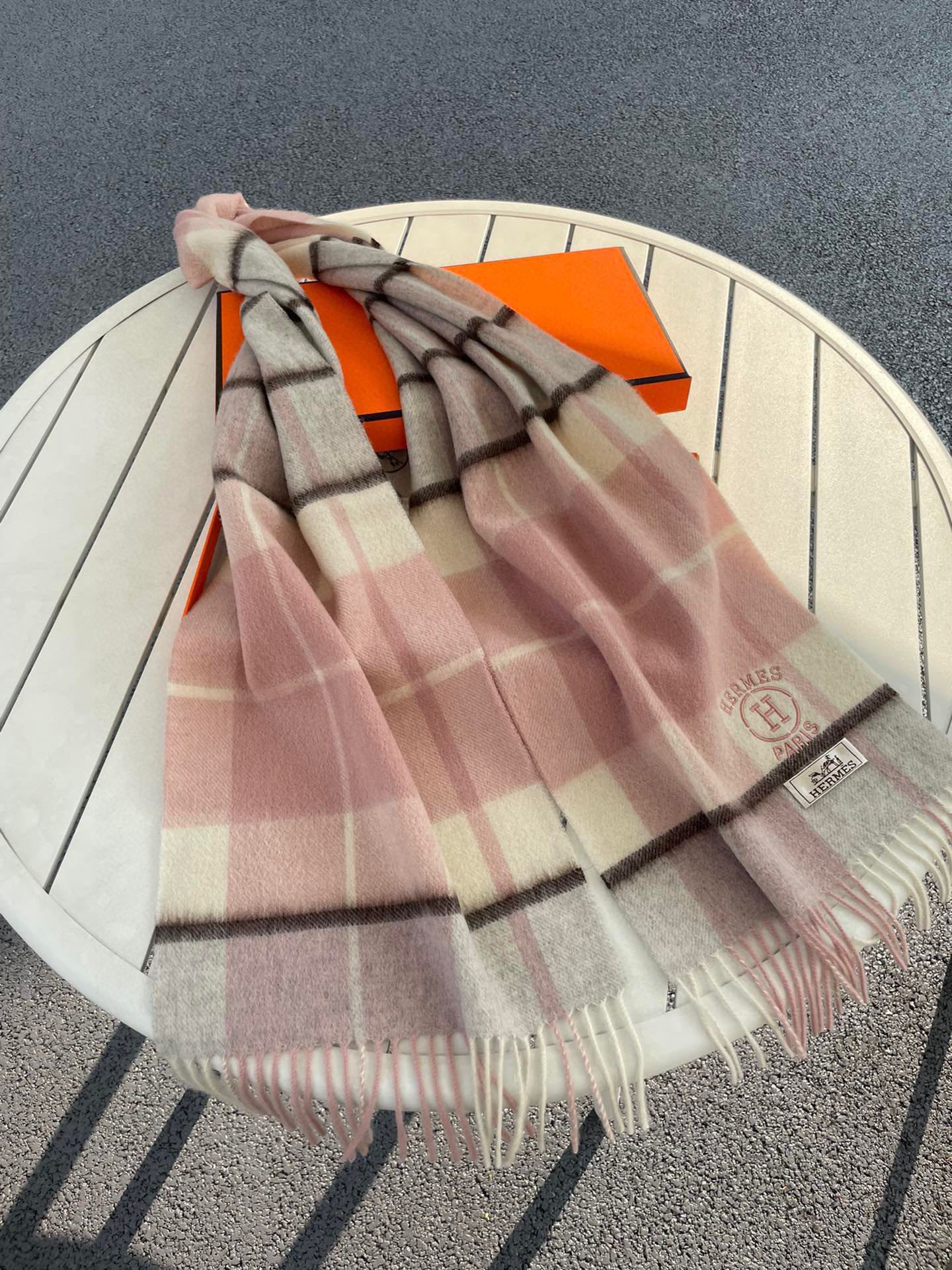 Scarf 180 CM In Light Grey White Mix Pink Caro Cashmere
