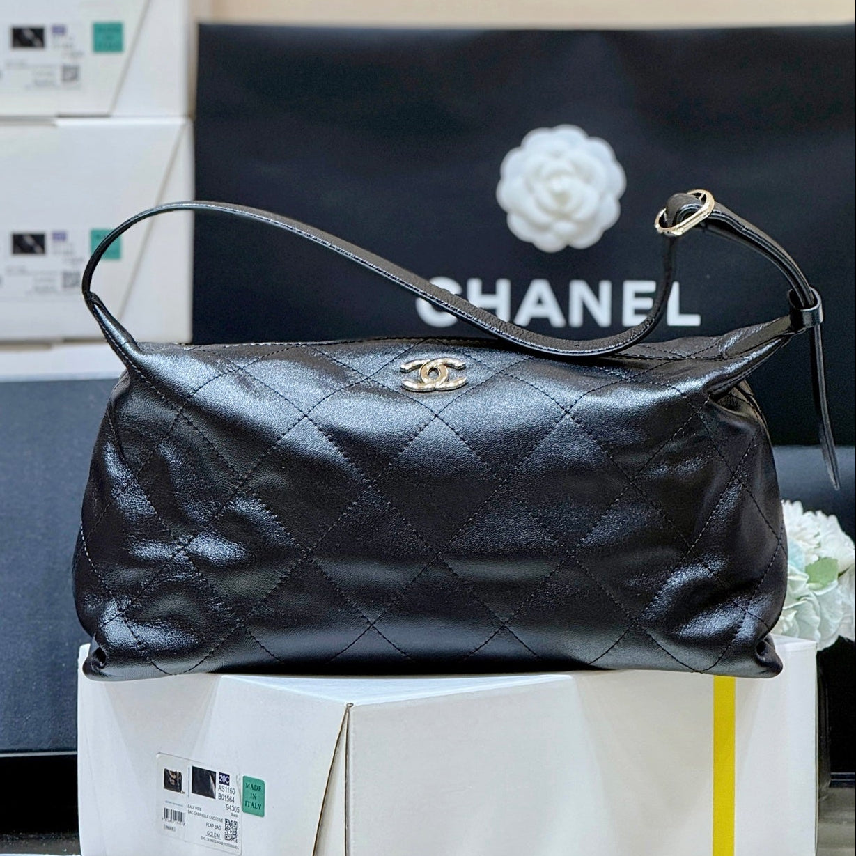 Chanel 2026 Bag 35cm Black Lambskin 290108