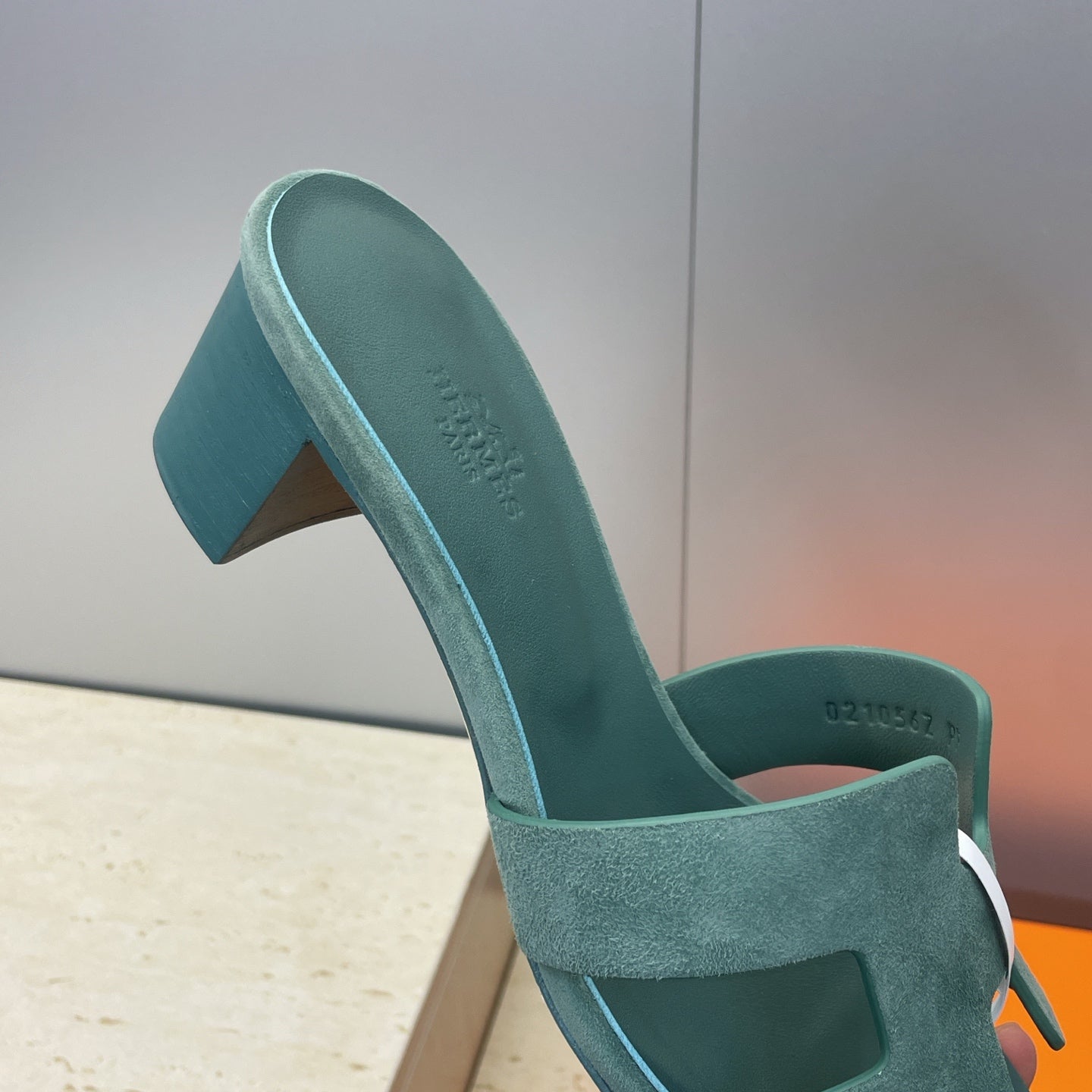 HM 26ss  Oran Sandals 45 Moss Green Suede Cowhide 607213
