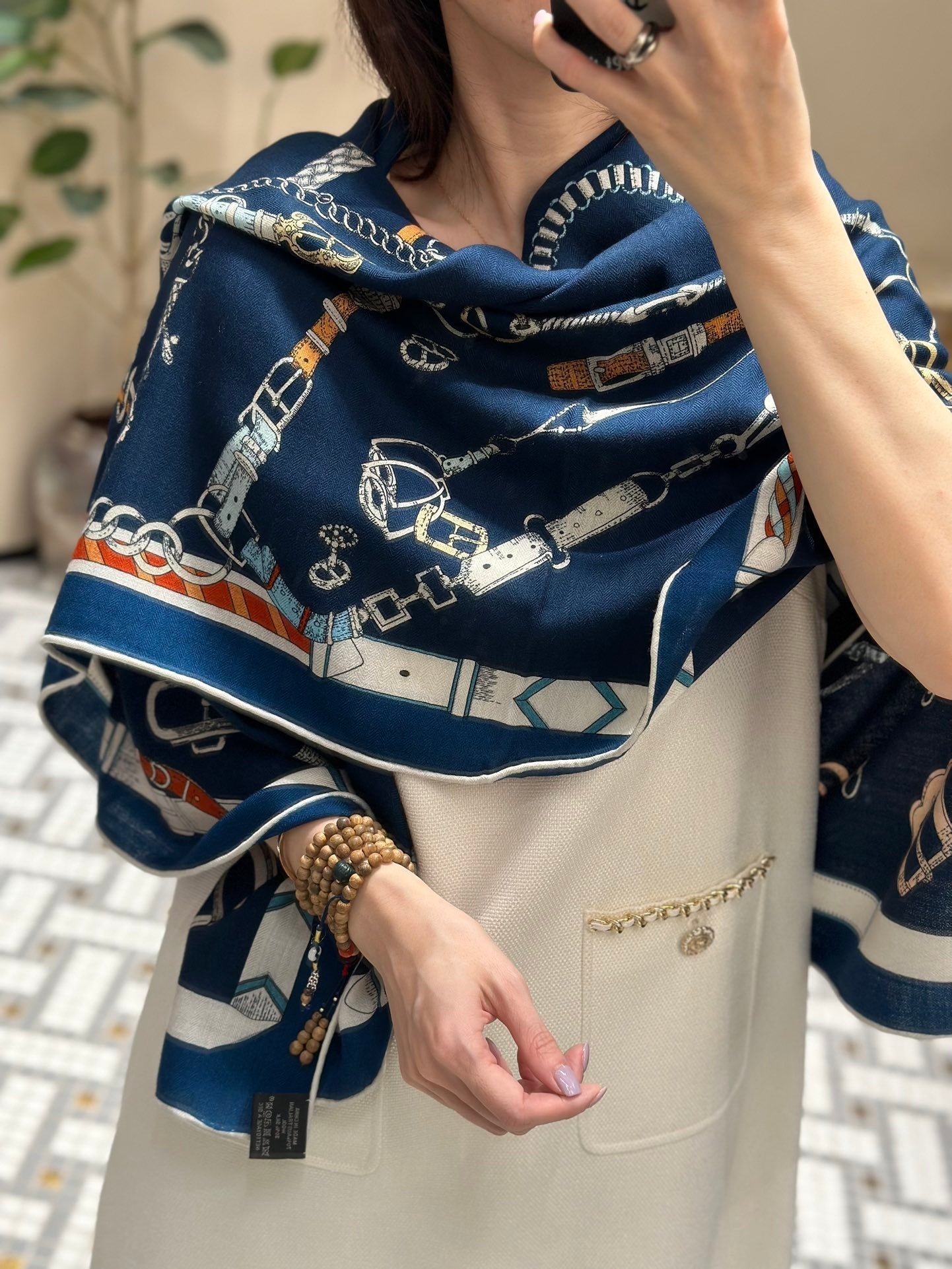 Chevaux Dechaines Shawl 135 CM IN Dark Blue Colorful Cashmere Silk 373682