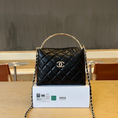 CC Handle Vintage Bag 19 Black Caviar 277778