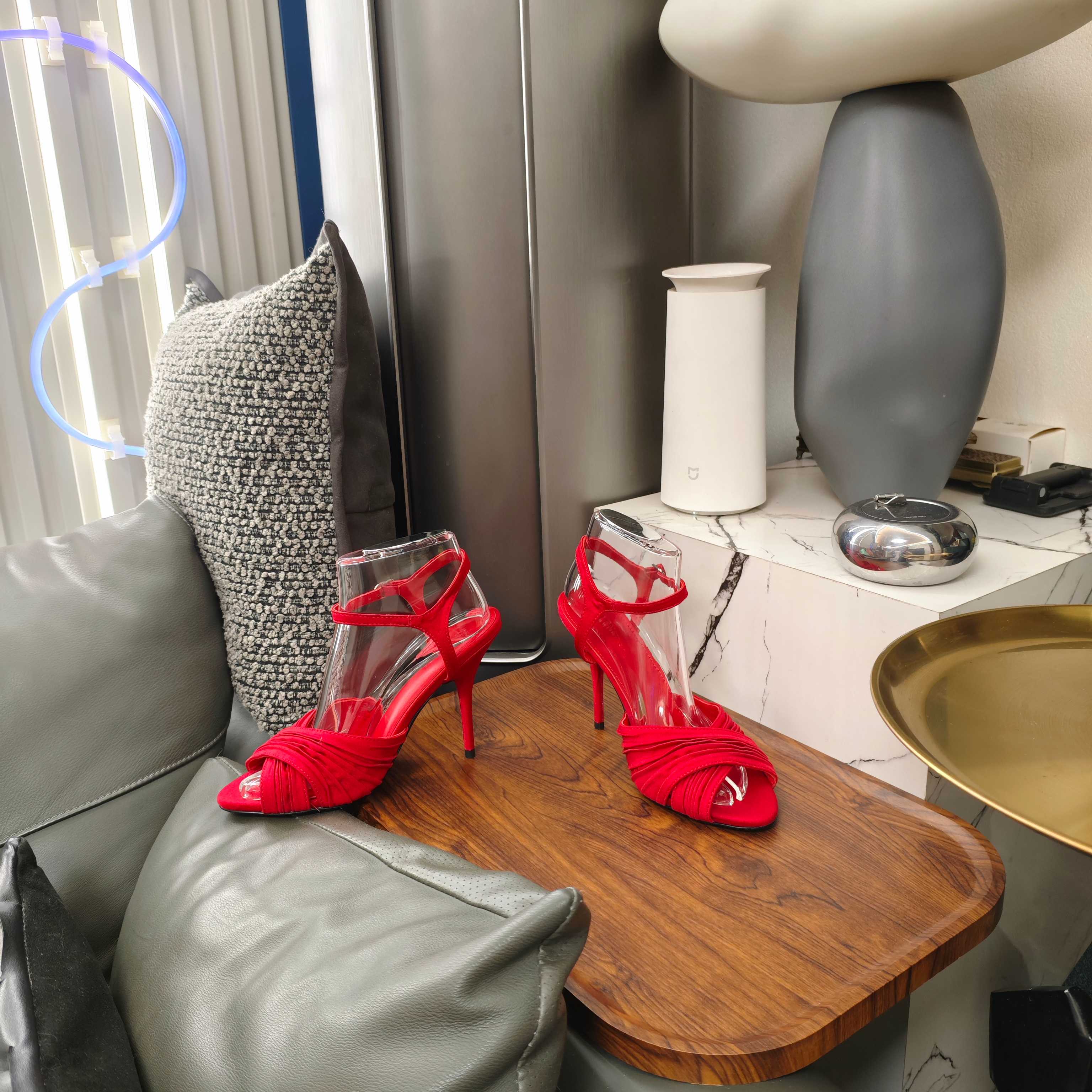 Balenciaga 26s Peep-Toe Sandals 95 Red Silk Satin Leather 681215