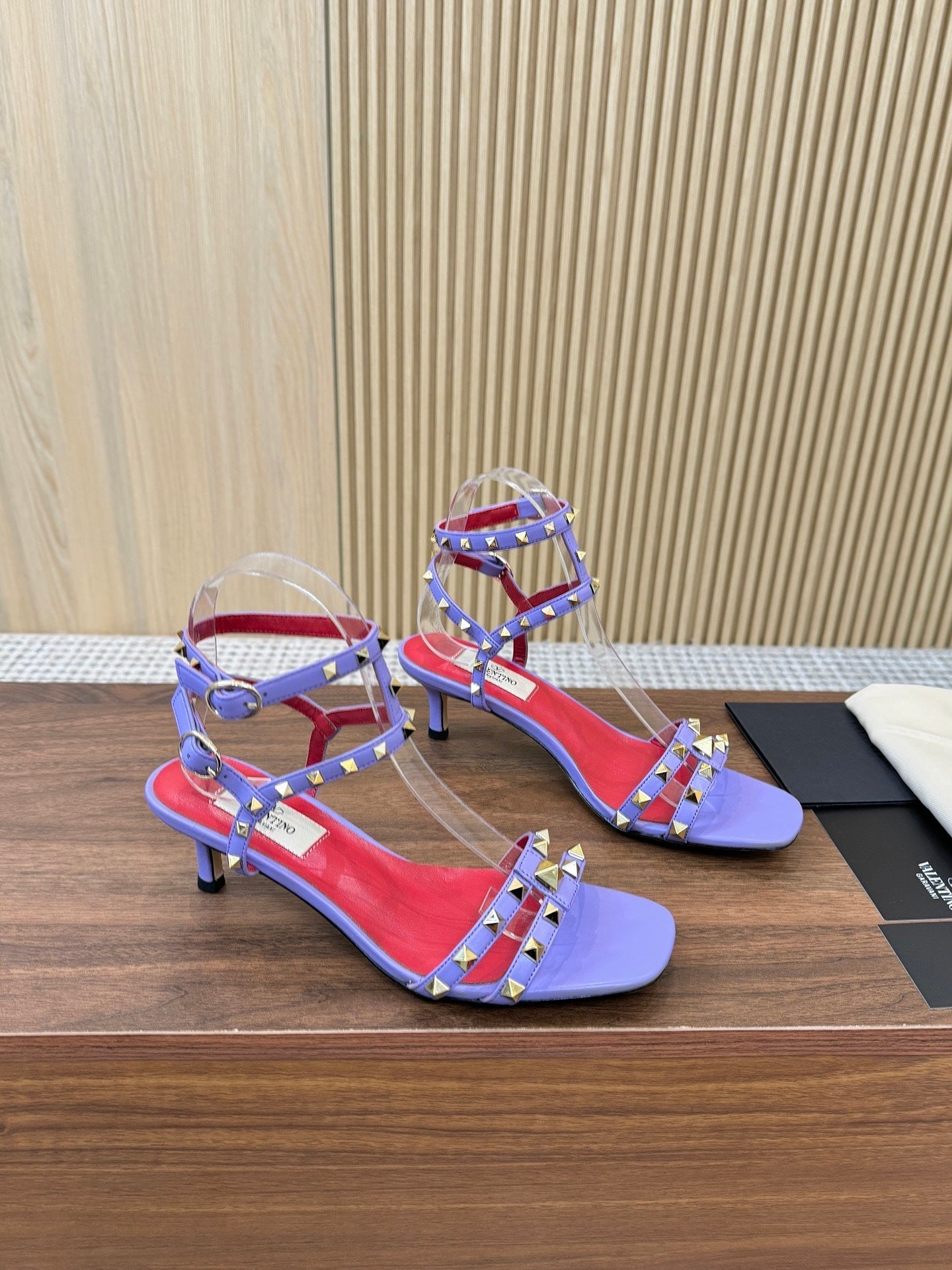 Valentino Garavani Rockstud Caged Calfskin 40mm Sandals 863342