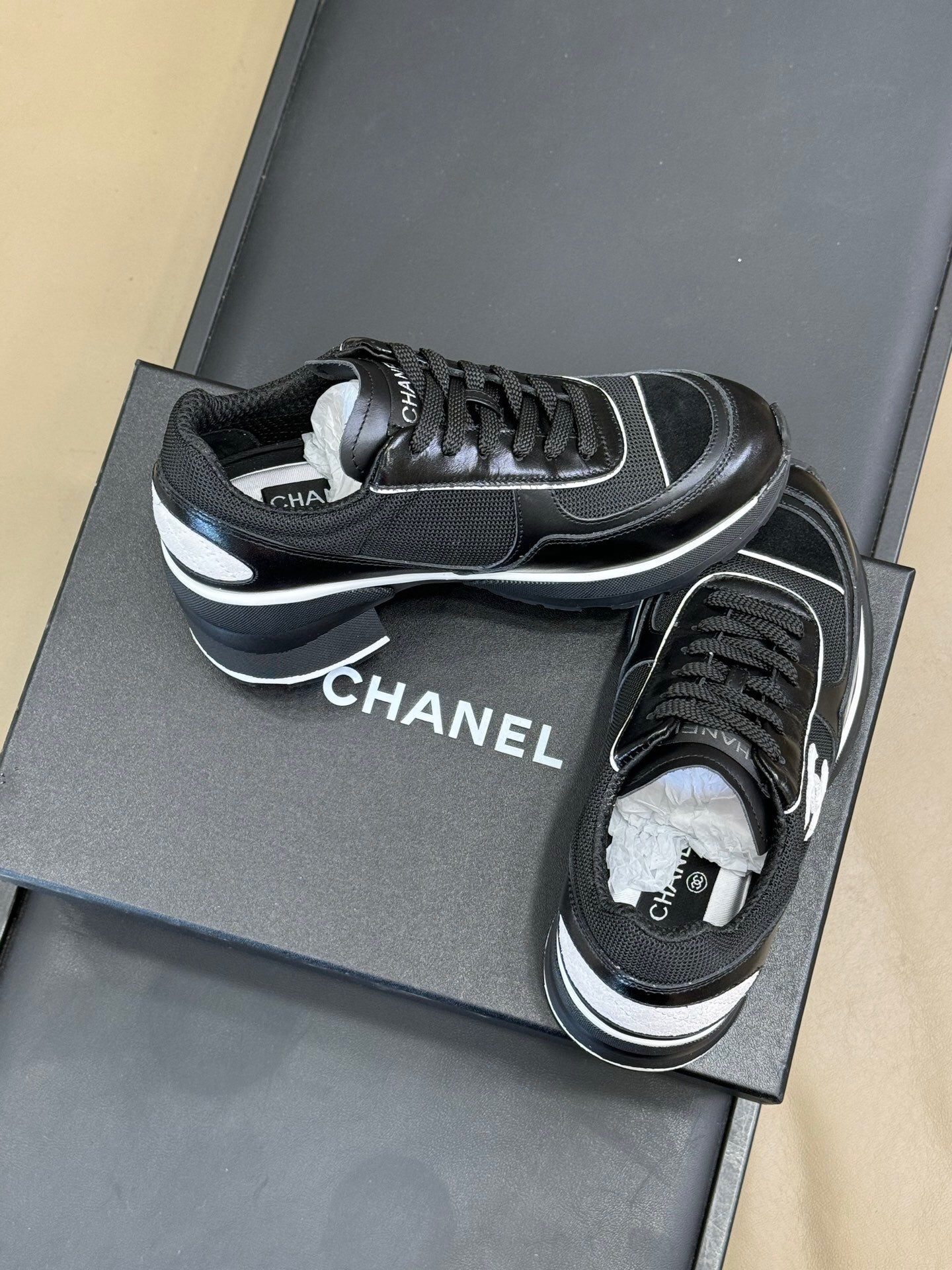 Chanel 2026 Sneaker Black mix White Leather Mesh 592919
