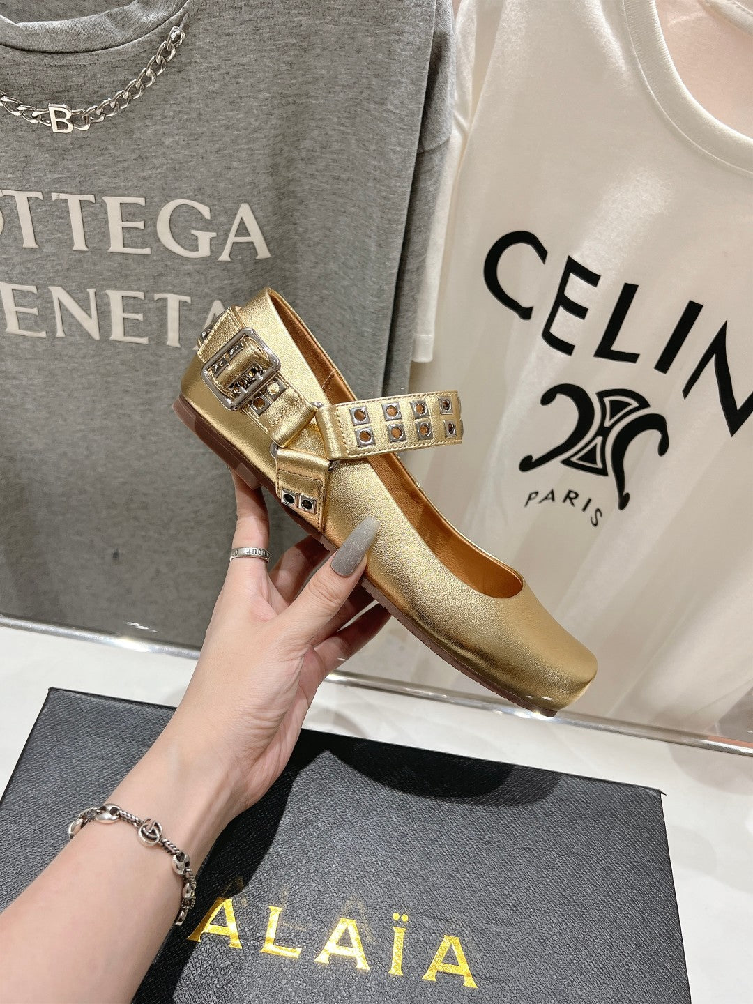Alaila Biker Ballet Flats In Gold Cowhide  911444