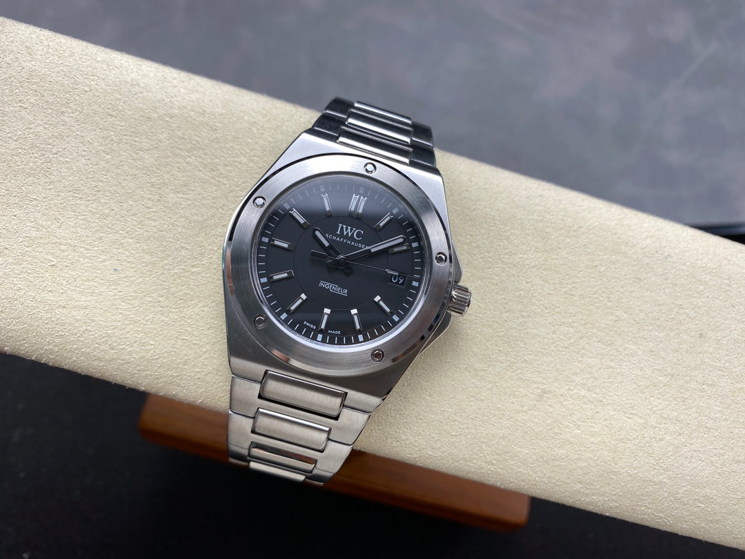 IWC Ingenieur 40mm Dark Gray Dial Steel Case