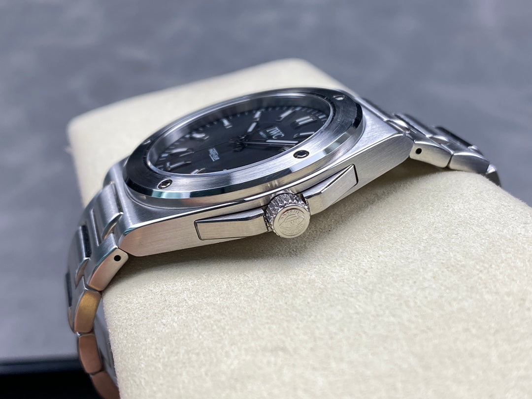 IWC Ingenieur 40mm Dark Gray Dial Steel Case