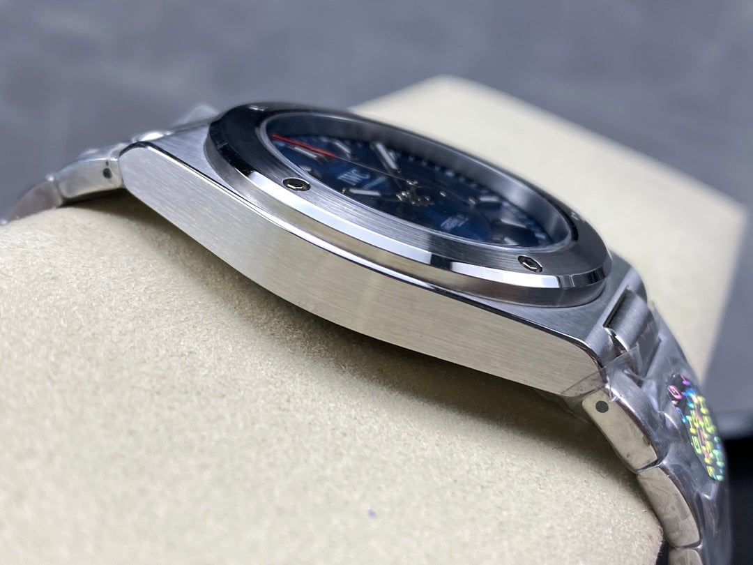 IWC Ingenieur 40mm Blue Dial Steel Case