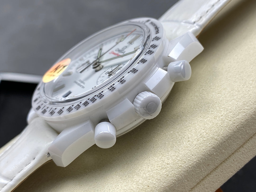 Omega Speedmaster Moonwatch White Side of the Moon 44.2mm Watch