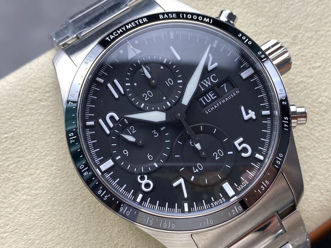 IWC Pilot 41mm Black Dial Steel Case