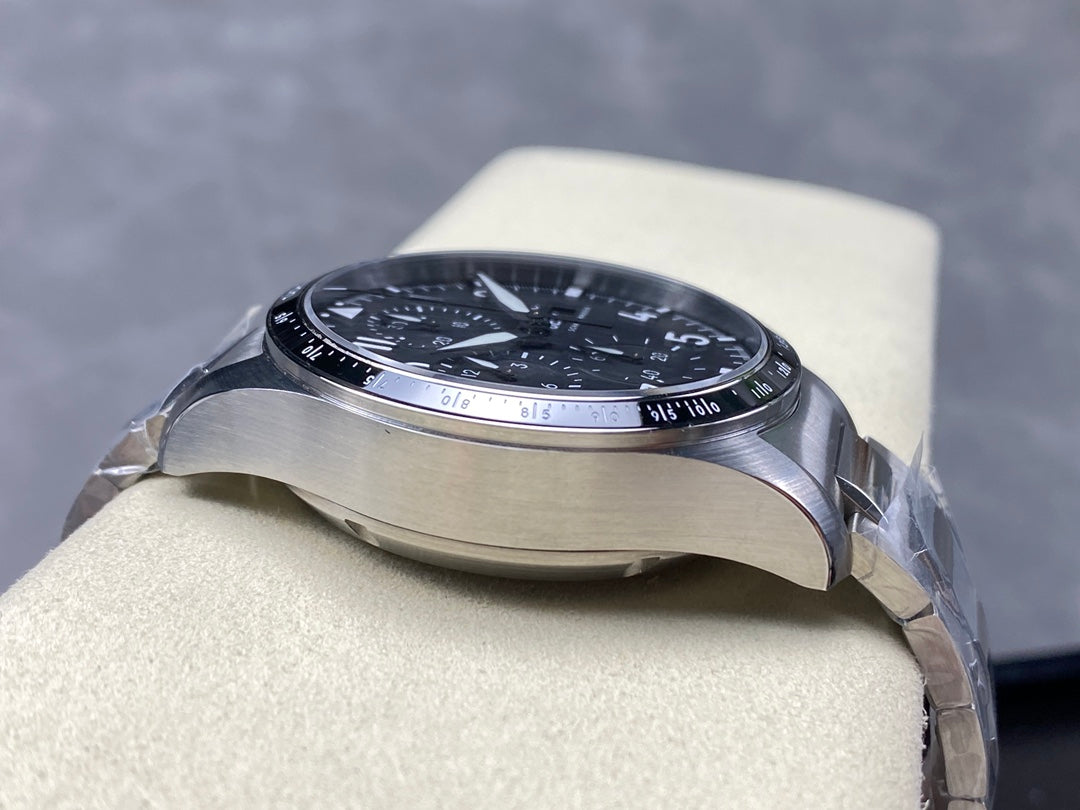 IWC Pilot 41mm Black Dial Steel Case