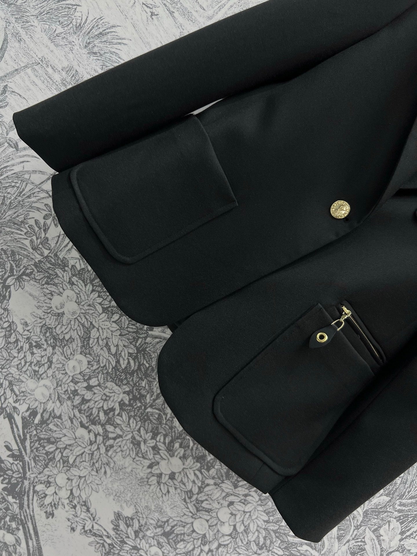 LV 25 Flower Vest Black Polyamide Wool